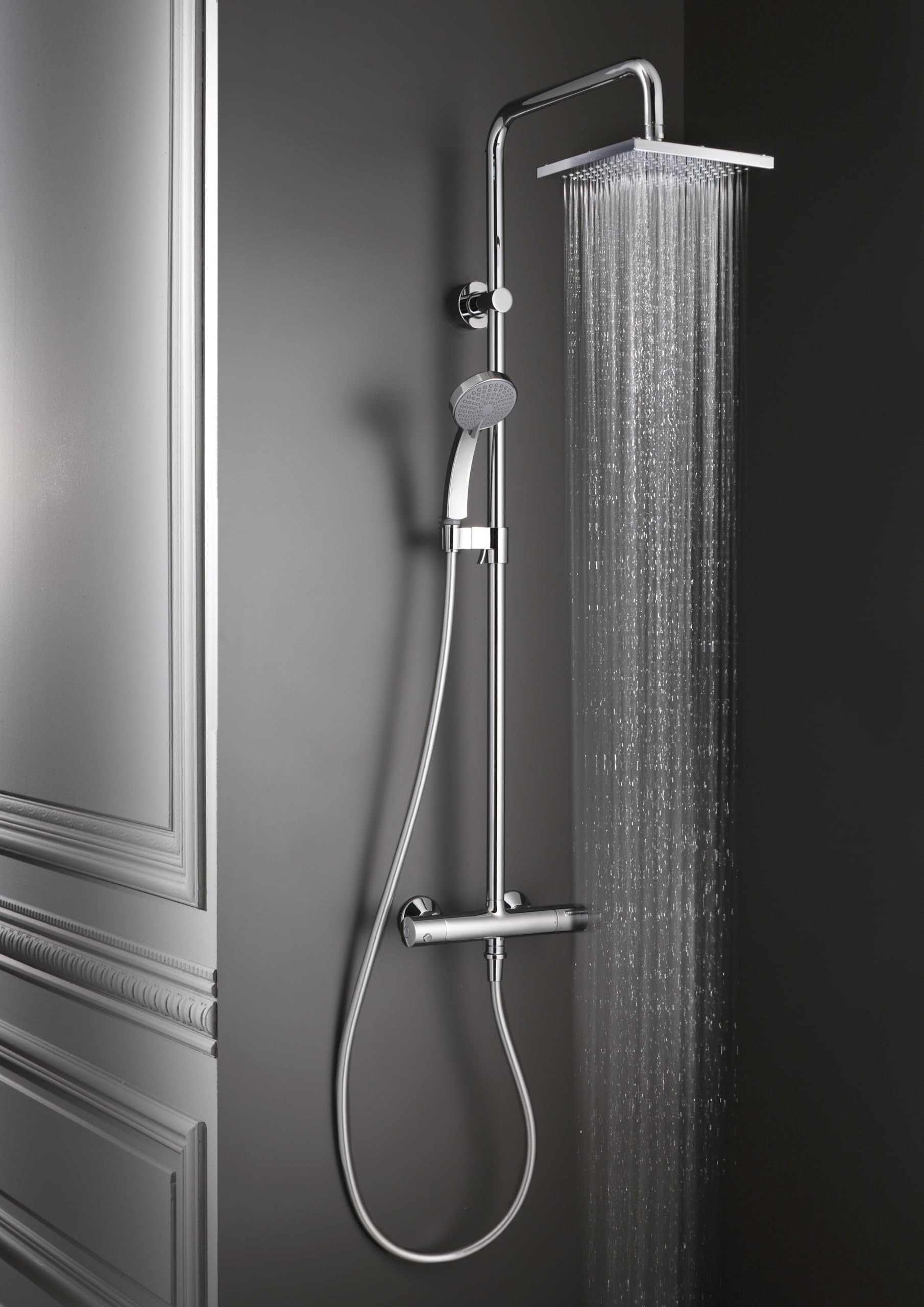 JACOB DELAFON Colonne de douche thermostatique carrée, économie d'eau, hauteur réglable, installation facile, sécurité maximale JULY E5523-SP-CP
