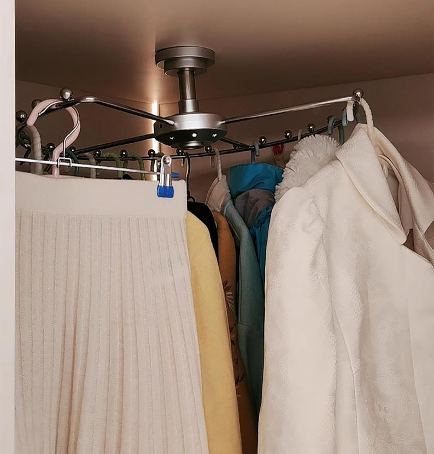 Closet Rod Corner Rotating Closet Rod Hangers Bracket, Heavy Duty Cloakroom Clothes Racks for Hanging Clothes, 42/52 Cm Ceiling Mount Garment Organizer Pole(Black,52cm(20 1/2"))