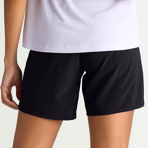 Miniatura 2 de Free Fly Pantalones cortos con forro Breeze de 6 pulgadas para mujer, absorben la humedad, protección solar UPF 50+ forro de viscosa de bambú