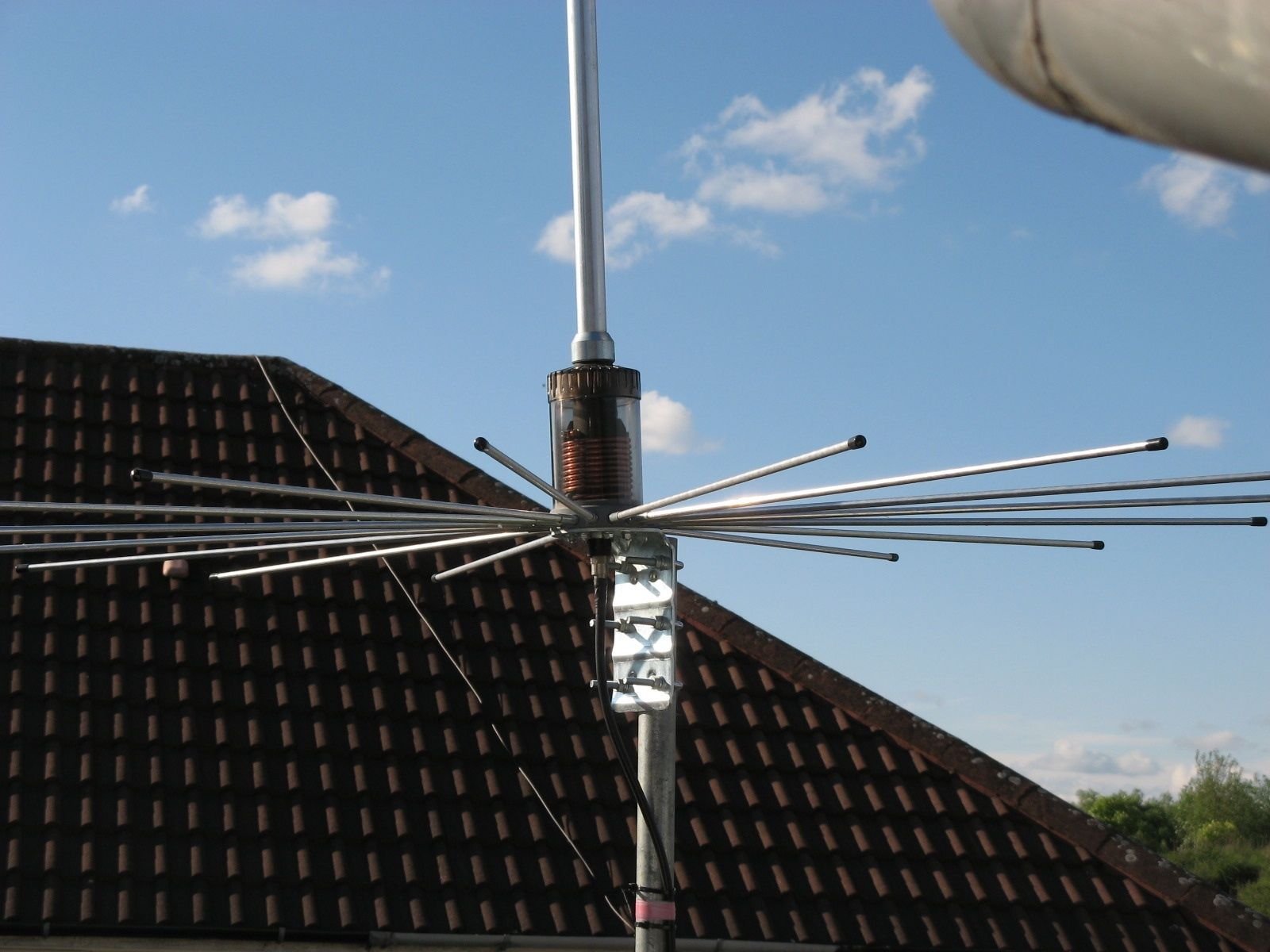 Sirio 2016 (26.4-28.2 Mhz) 5/8 Tunable 10m & CB Base Antenna