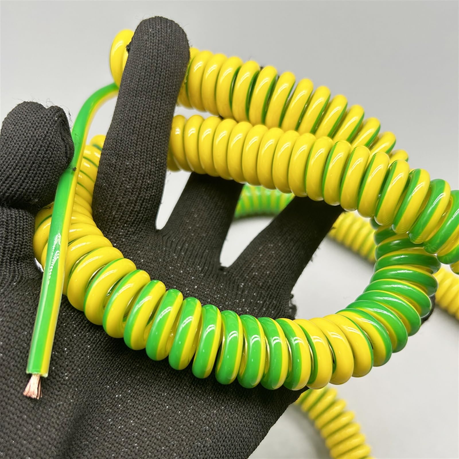 Spirale a spirale Cavo di messa a terra a molla unipolare da 2,5 mm2 Cavo di alimentazione a spirale Cavo a spirale giallo-verde Cavo di messa a terra Filo di tensione(3 meters)