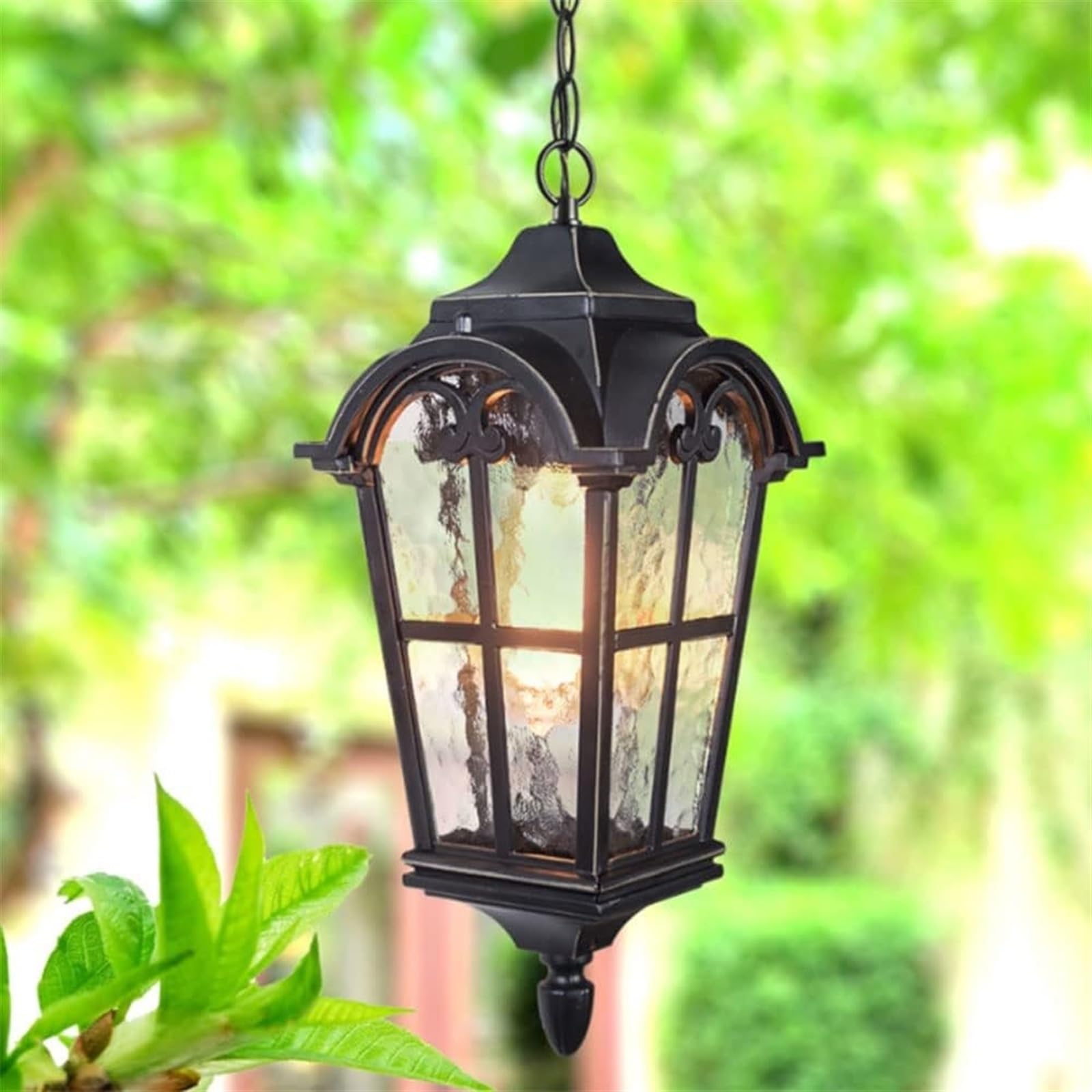 Abat-jour classique noir pour résoudre le manque de lumière