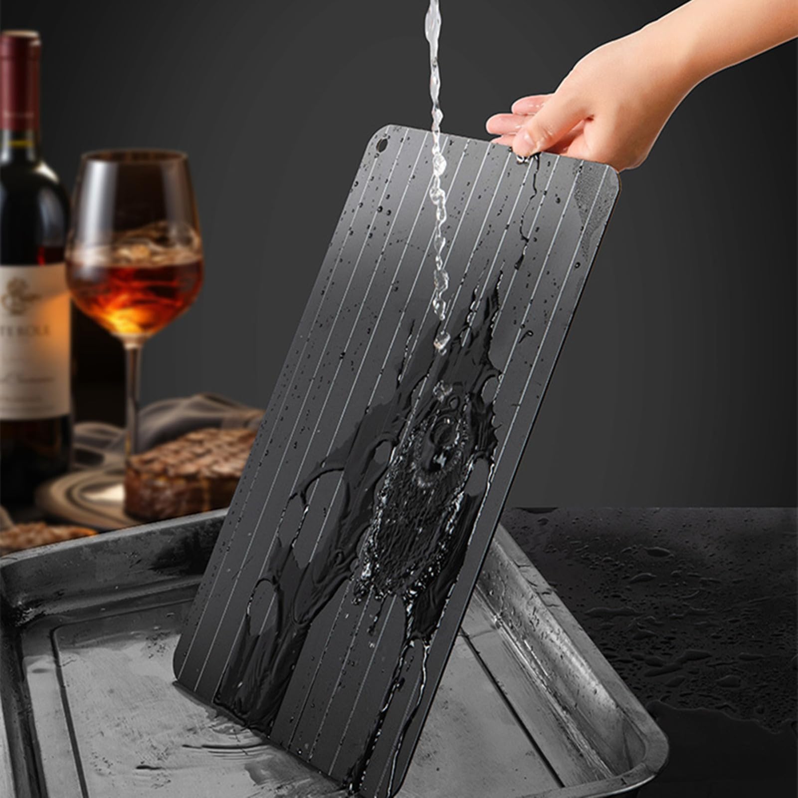 1 pz Vassoio di scongelamento Alimenti Piastra di scongelamento metallo Alluminio Nero Fast Safe Food Carne Casa Cucina Gadget (9.06 × 6.50 × 0.08in)