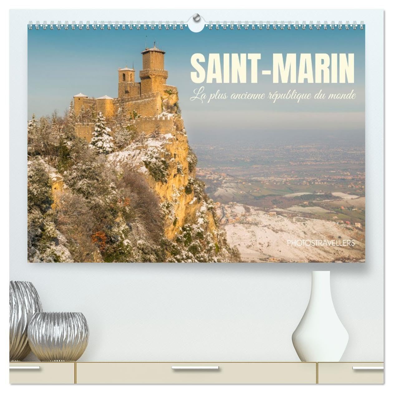 Saint-Marin La plus ancienne république du monde (Calendrier mural haut de gamme 2027 DIN A2 vertical), CALVENDO calendrier mensuel: Vues de l'image la plus emblématique de ce pays, le mont Titano