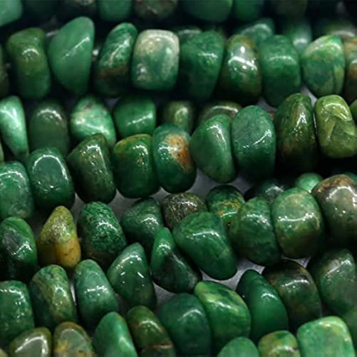 Perles en jade vert d'Afrique de qualité naturelle, pépites libres de 9x12mm signées LKBEADS 03870