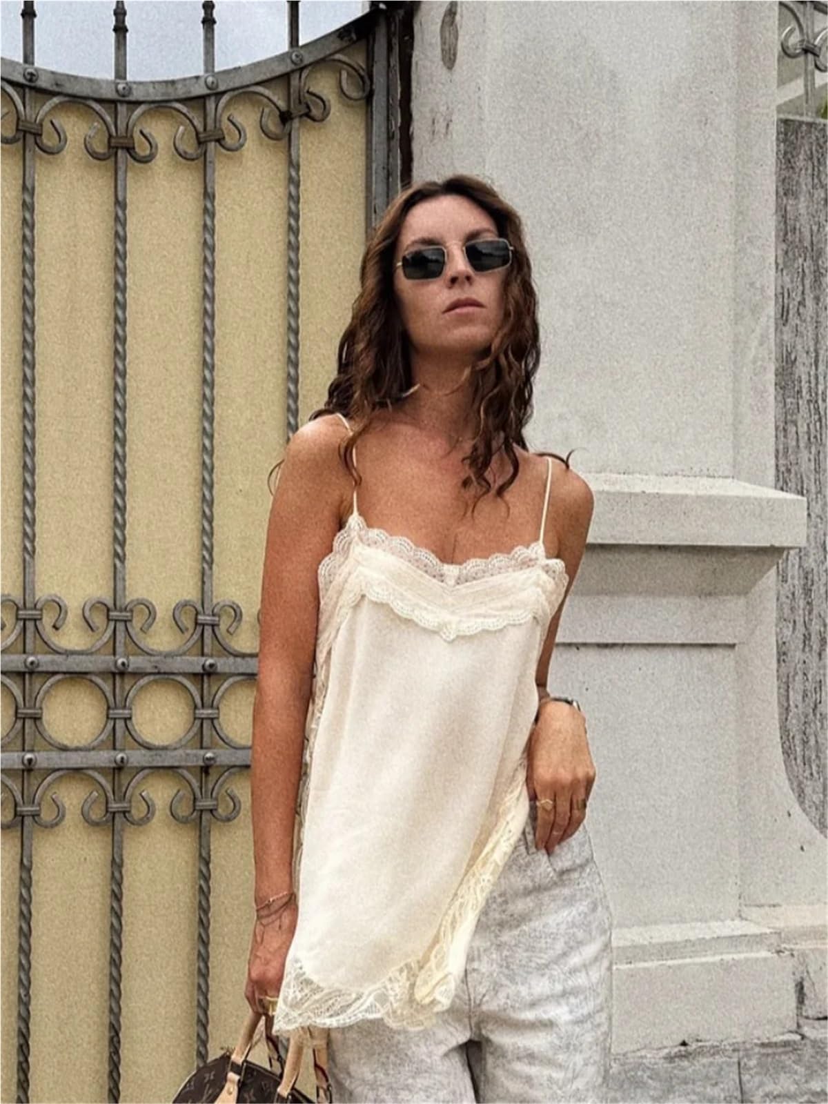 Top de Encaje Retazos con Tirantes y Cuello en V sin Mangas Abertura Lateral, Chaleco Color sólido, Tops Fiesta Vacaciones for Mujer(Pink,S)