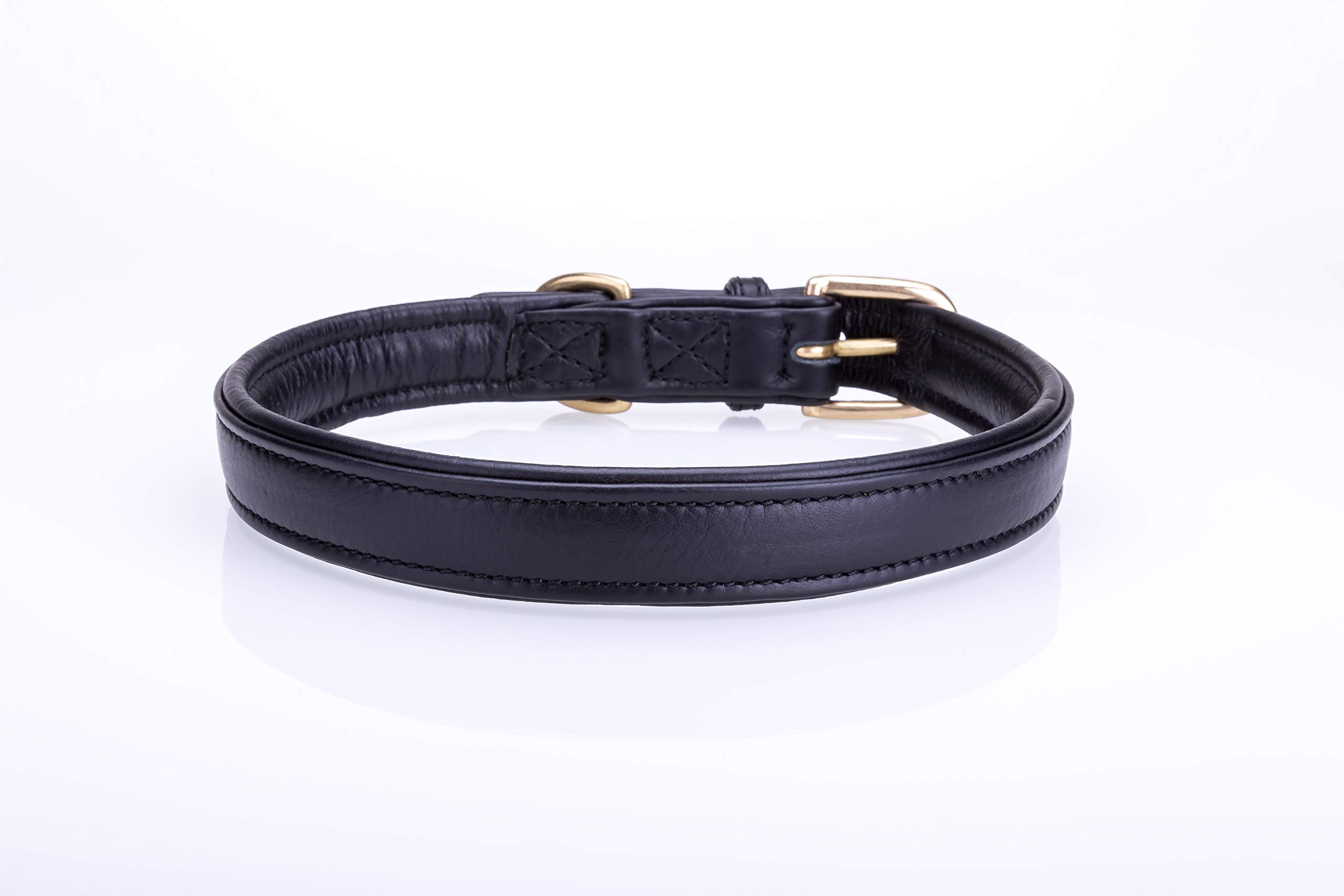 Collier en cuir souple rembourré pour chien noir d'une grande élégance