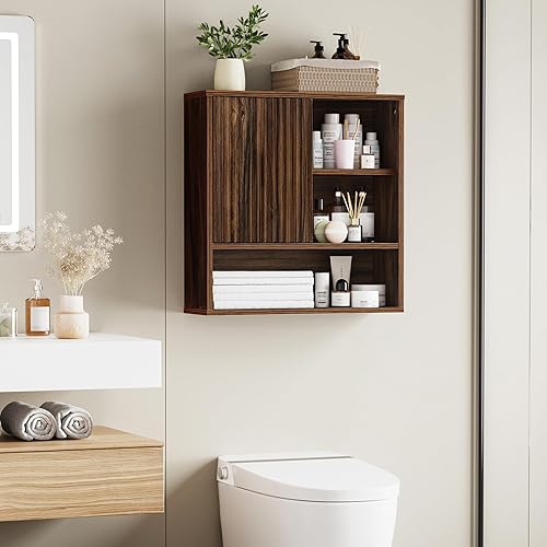 Vista 2 de Armario de Pared de Baño Estilo Granja Acanalado, Botiquín Sobre el Inodoro Armario de Almacenamiento con Estante Ajustable, Organizador de Armario