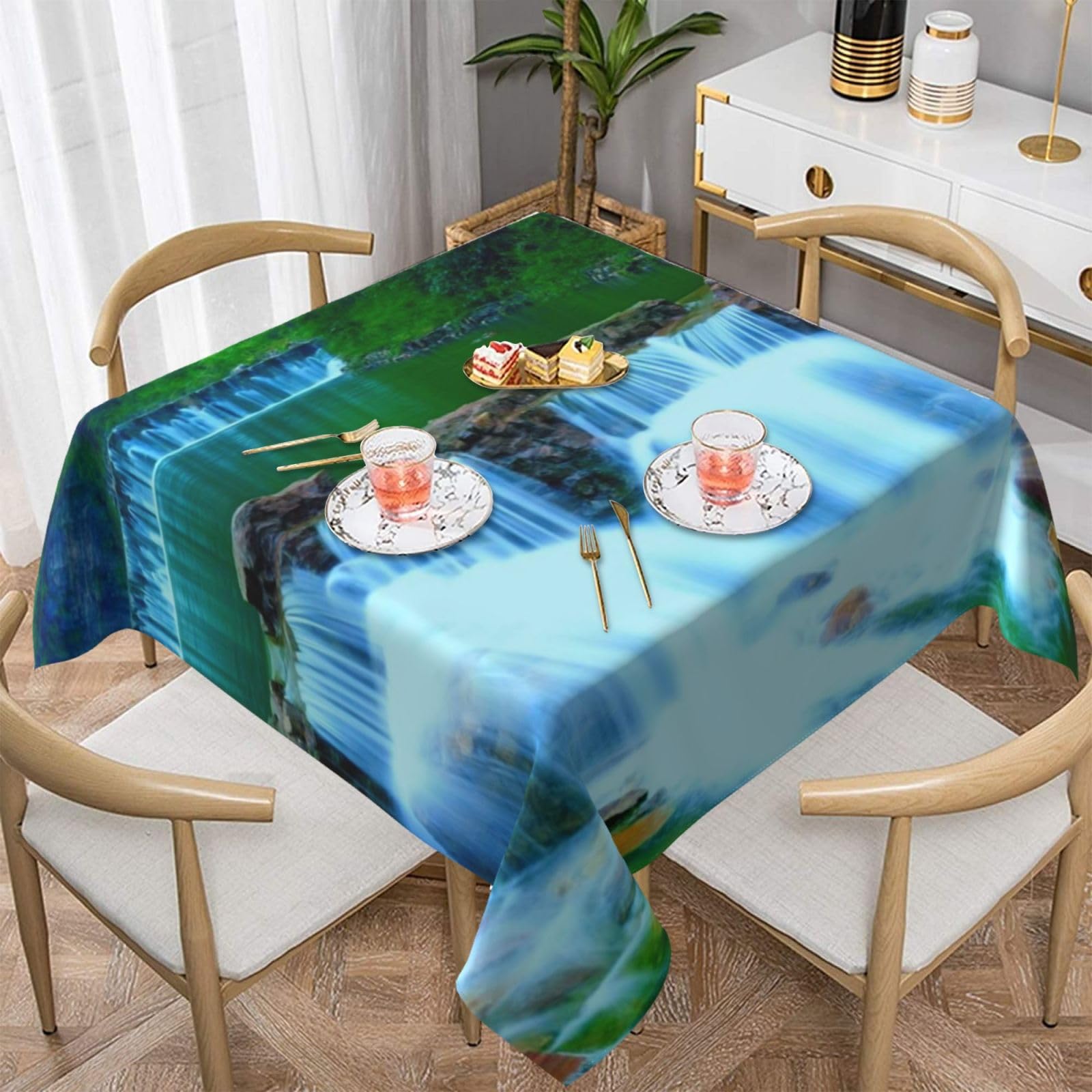 Nappe imprimée forêt tropicale 137x137 cm imperméable et résistante aux plis pour la cuisine