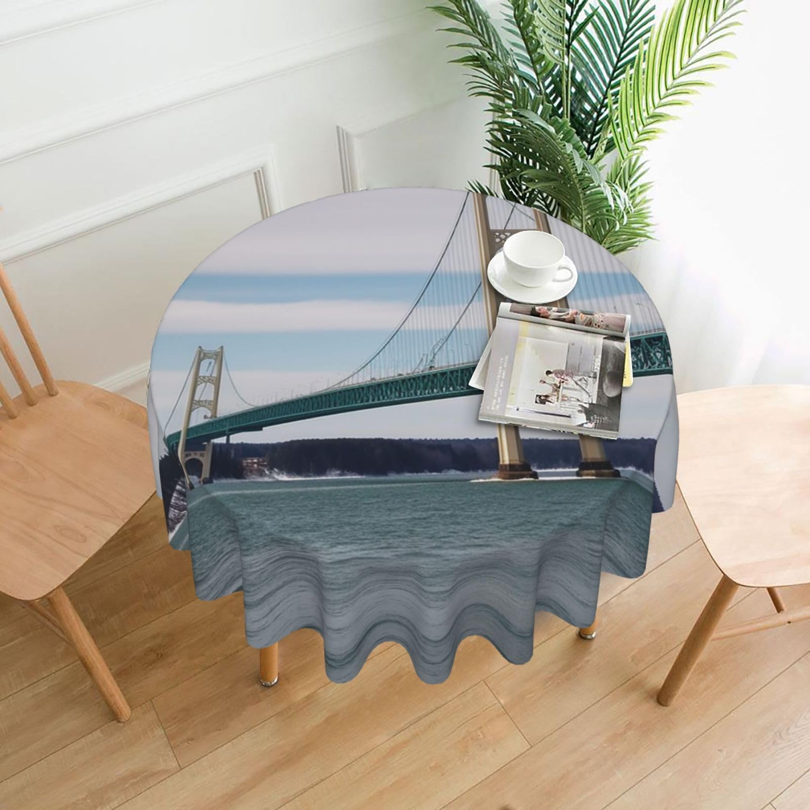Nappe ronde anti-tache Mackinac pour protéger votre table des repas sans repassage