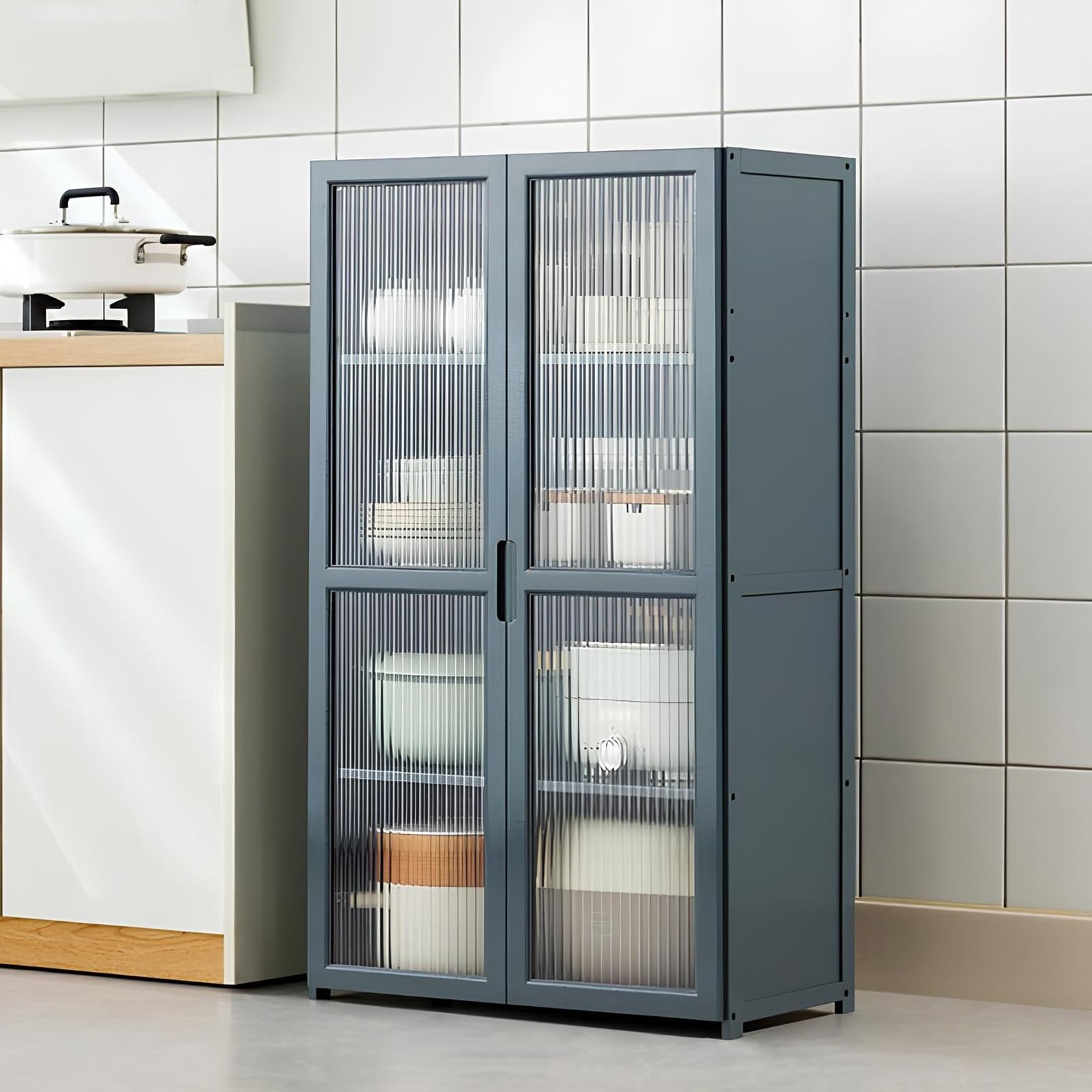Aparador de cocina ideal para organizar el salón y el comedor moderno