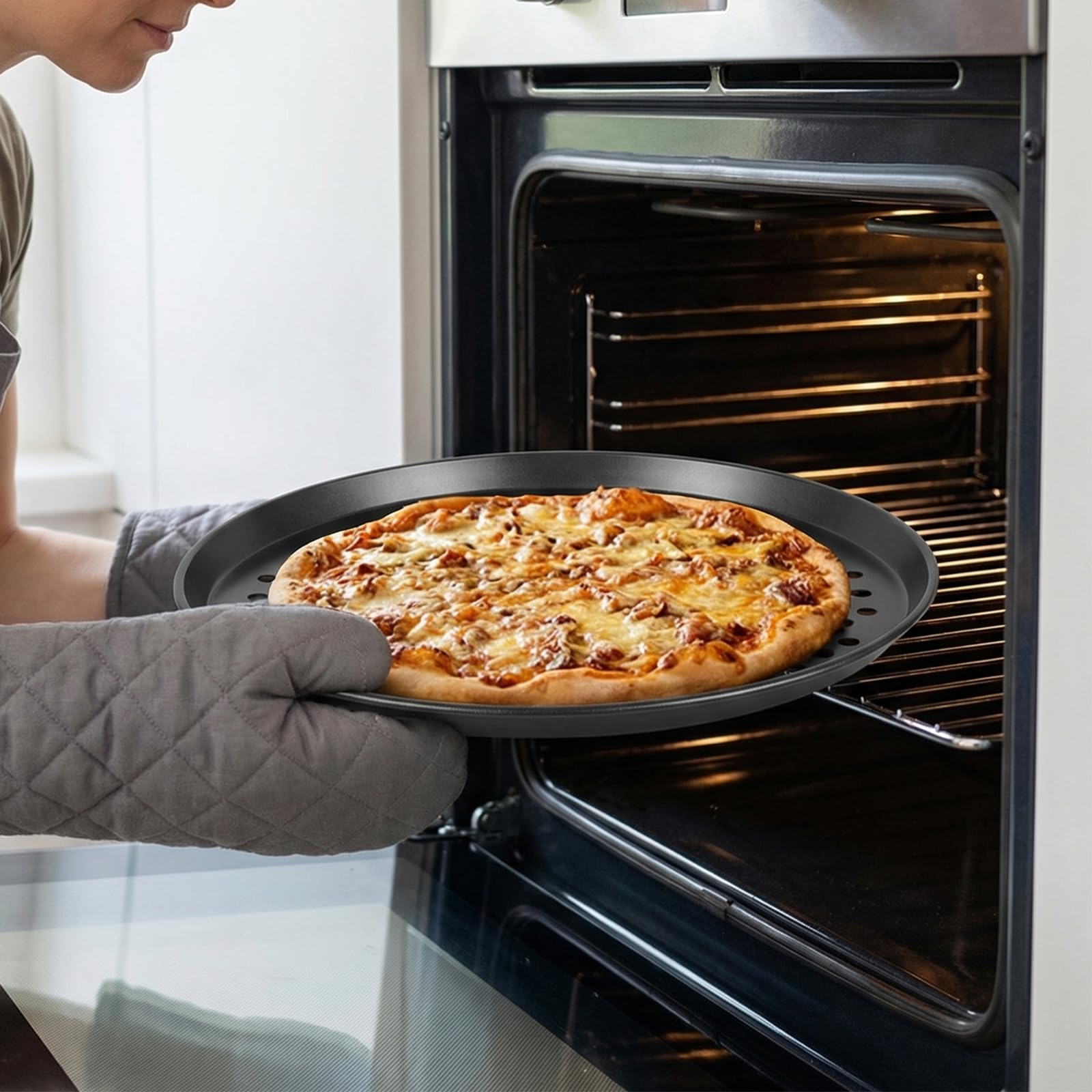 KEILEOHO Lot de 5 plaques à pizza rondes, 32 cm, en acier au carbone, avec trous, pour pizza et tartes flambées
