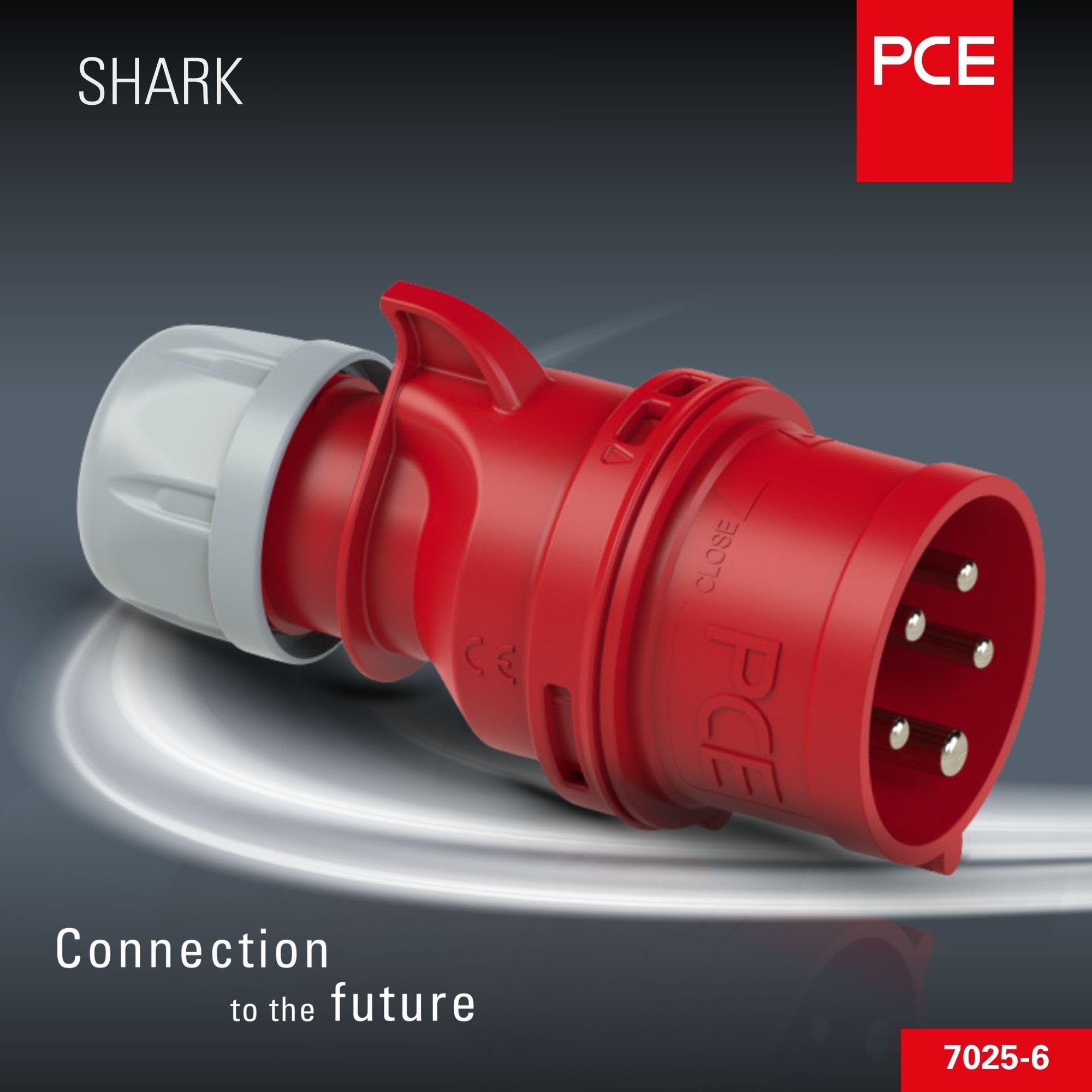 PCE 7025-6 Invertitore di Fase CEE 32A 5 Poli 6h IP44/IP54 Shark | Spina industriale 400V in PA6, morsetti a vite, contatti nichelati, ideale per cantieri e impianti trifase