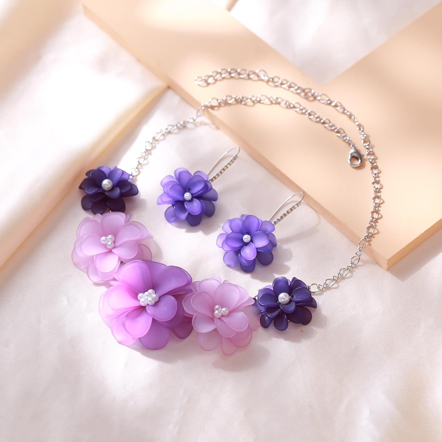 Flyonce Flower Statement Necklace Boho Summer Holiday Beach Jewelry Floral Flowers Collar Necklaces with Earrings for Women - Image 5