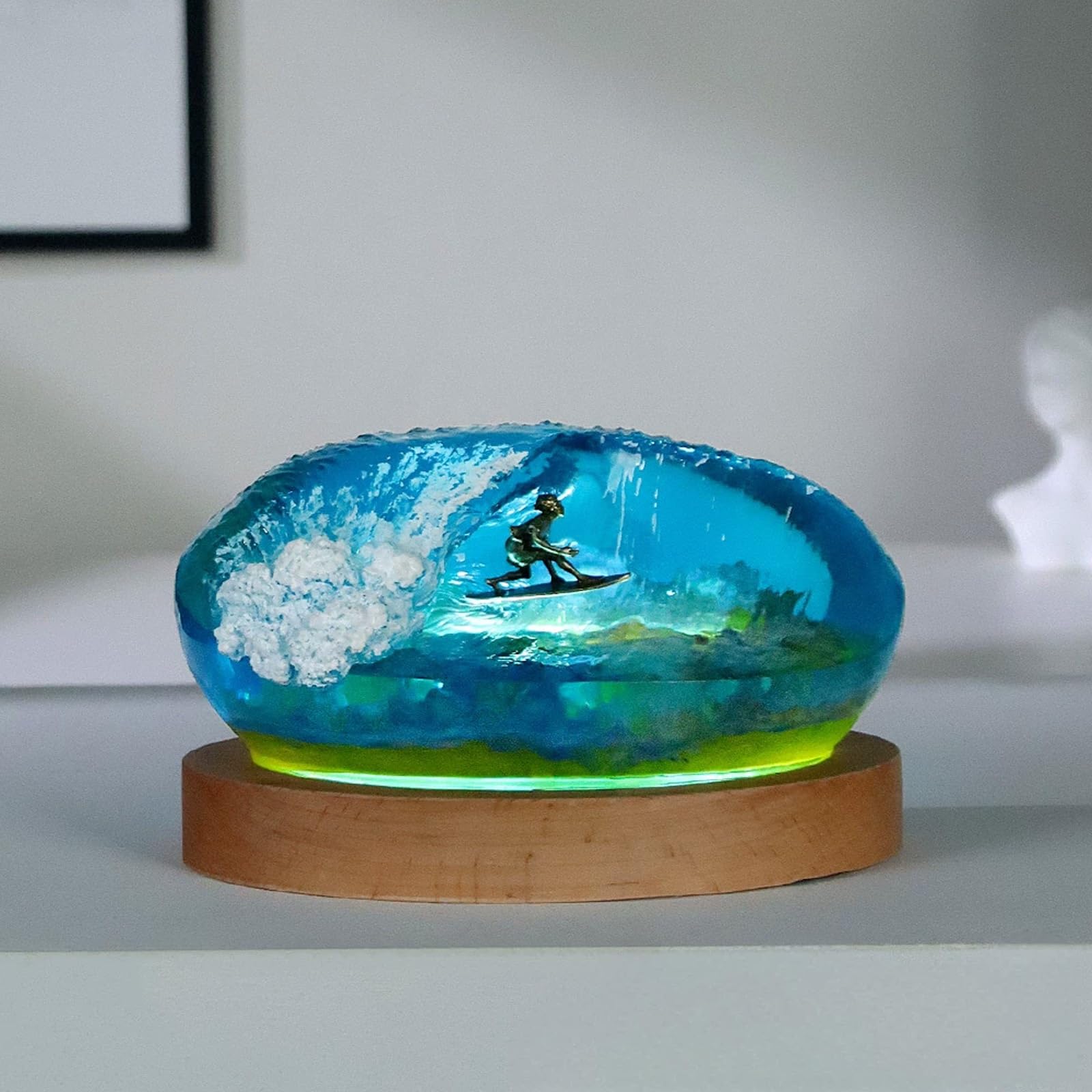 ATCKCALB Handmade Resin Lamp, Ocean Decor with Scuba Diver, Coral, Whale Shark, 3D Underwater Night Light for Bedroom, USB Desk Decor for Marine Lovers