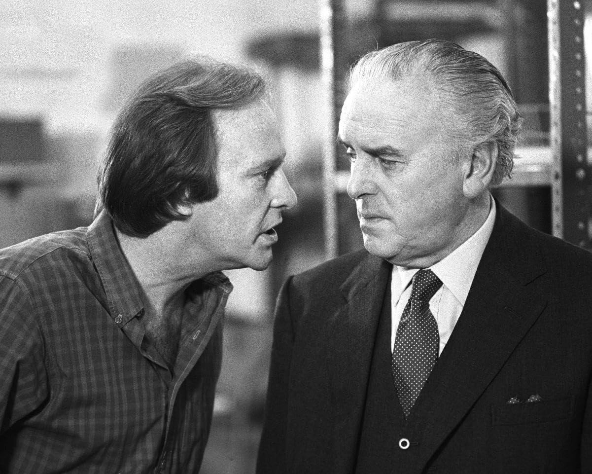 Minder (TV) George Cole Arthur Daley, Dennis Waterman 10x8 Photo