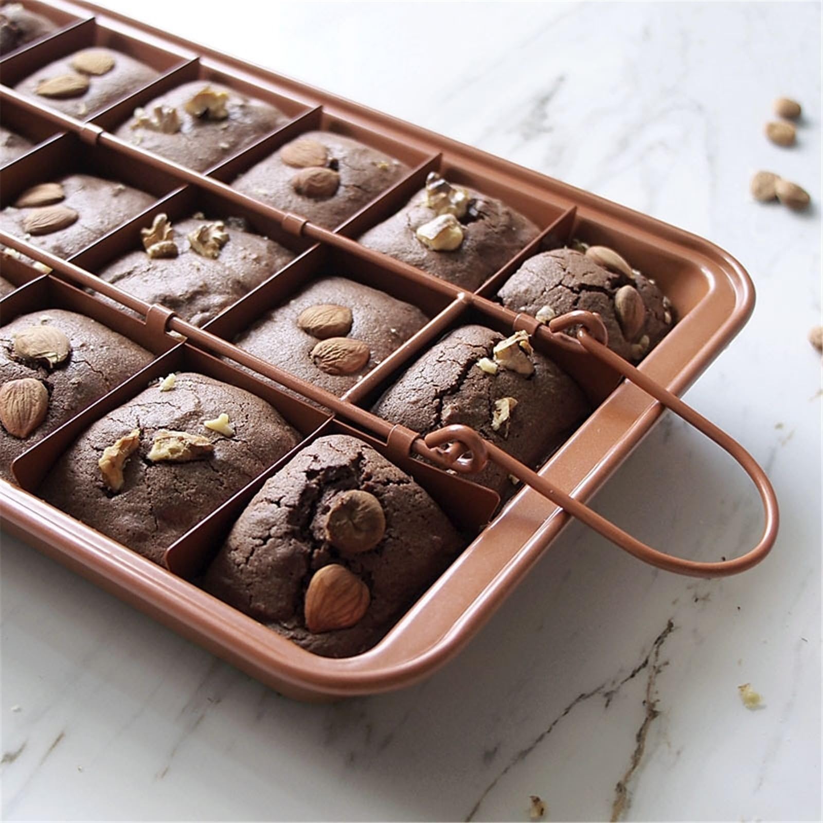 Moule À Muffins En Acier Carbone Amovibles Moule Mini Tartelette Multi-Usages À 18 Compartiments Moule Cupcake pour La Pâtisserie
