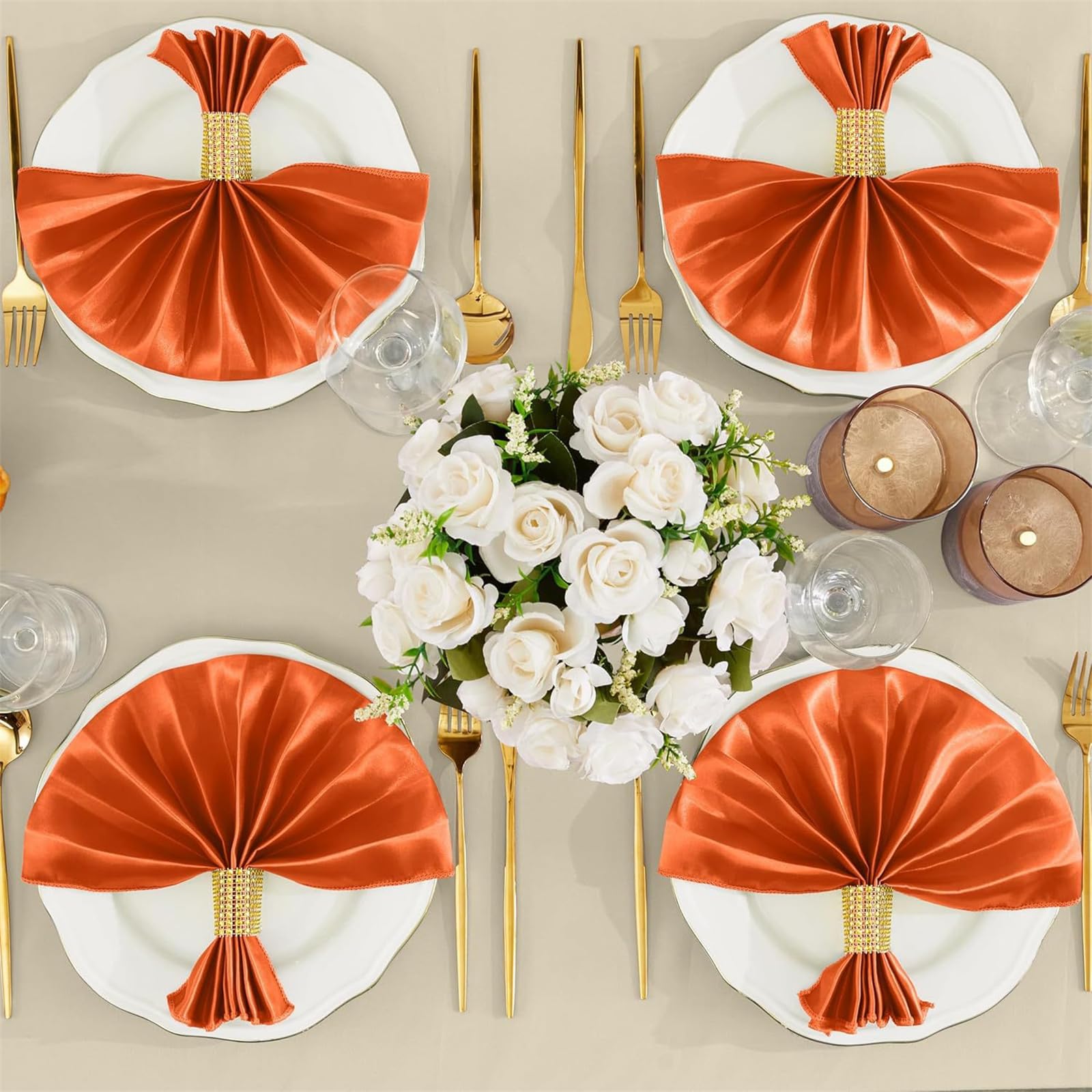 FANSU Servietten 20/50/100er Pack, Satin Hochwertige Stoffserviette Waschbare Weiche Stoffservietten für Weihnachten, Hochzeit, Geburtstag, Feiern (43x43cm/100er Pack,Braun)