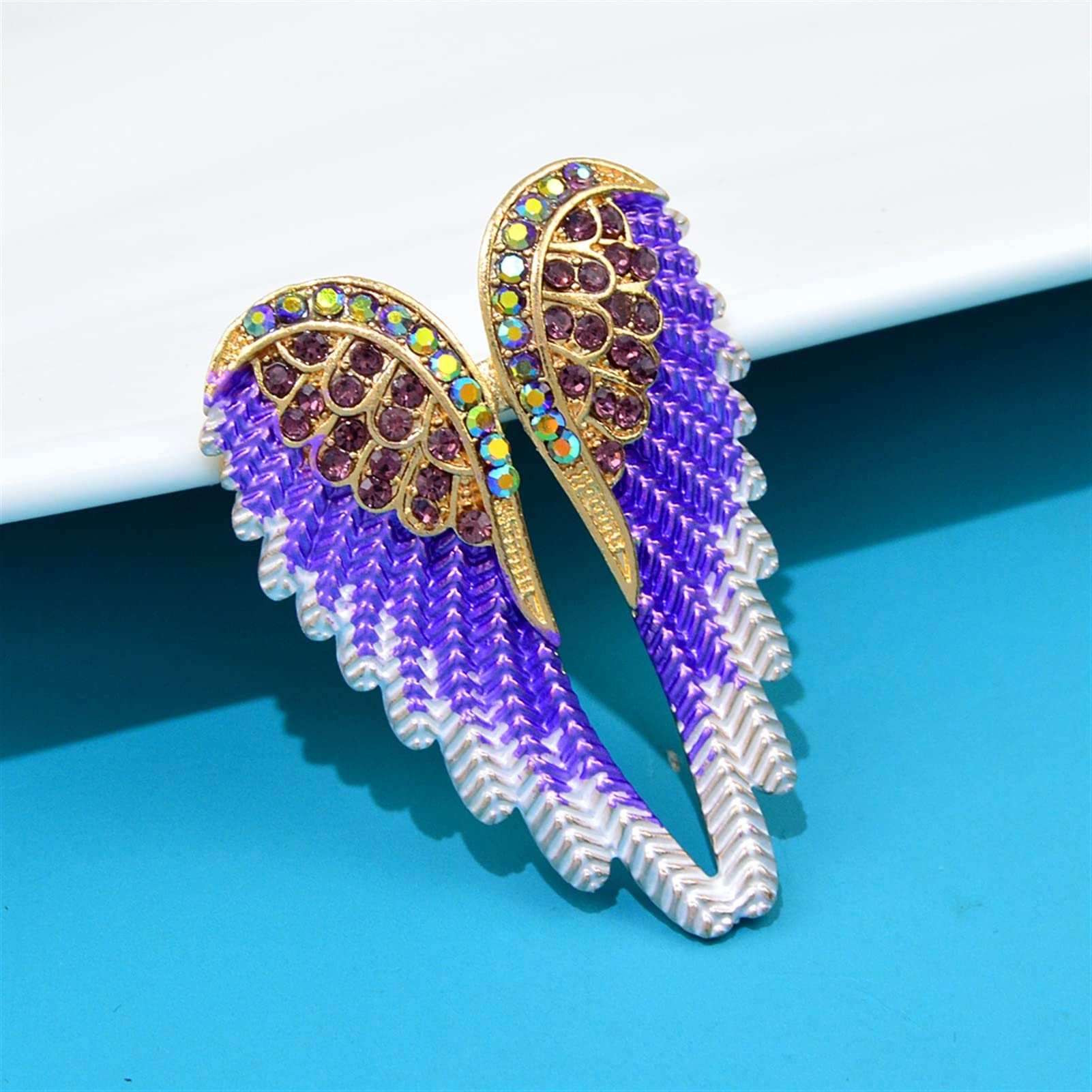 Broche Vintage – Petit Panier En Osier Avec Perles Fantaisie