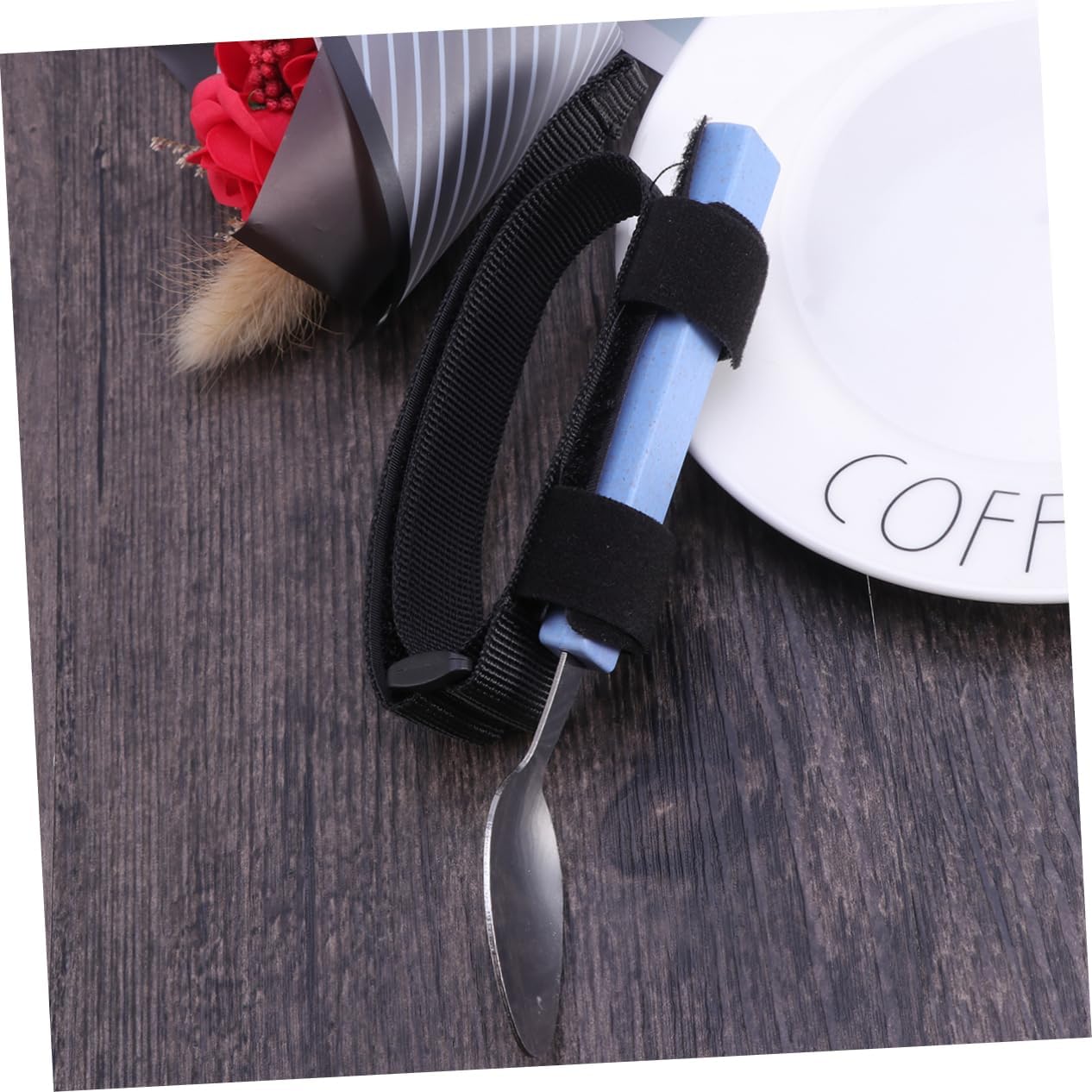 1pc Adjustable Strap Spoon for Elderly Disabled Ergonomic Self-Feeding Utensils for Home Care Nursing Facilities Disabled Aid Dining Tool