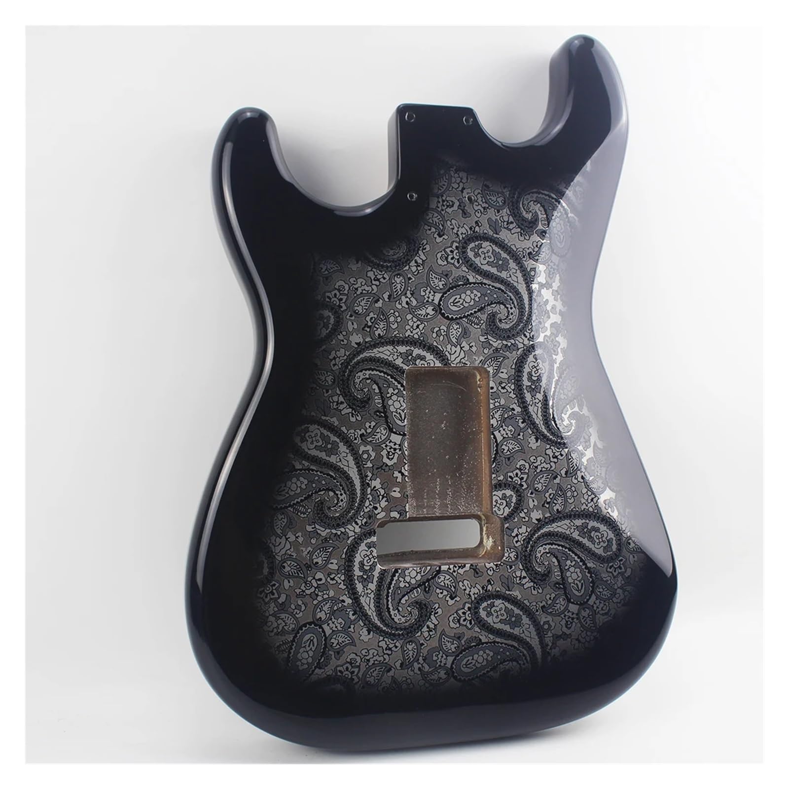 Corpo for chitarra elettrica ST Black Paisley HSS Tremolo System, legno di ontano nordamericano, compatibile con Fend