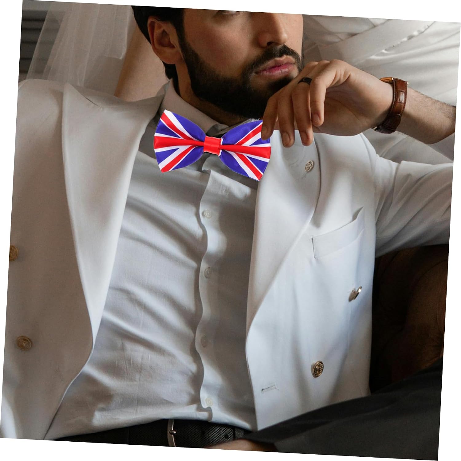 Uk Flag Bowtie for Men Women Patriotic Bowknot Neckwear Novelty Design for Formal Events for Father Day Anniversaries and Celebrations