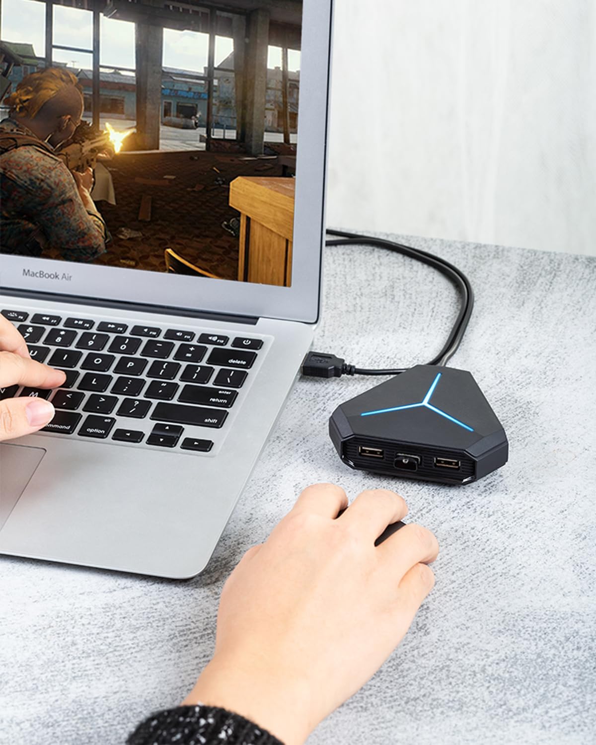 PEIYUI S24 Pro USB Hubs Audio Adapter External Stereo Sound Card with 3.5mm Headphone and Microphone Jack for Windows, Mac, Linux, PC, Laptops, Desktops, PS4 Computer External USB