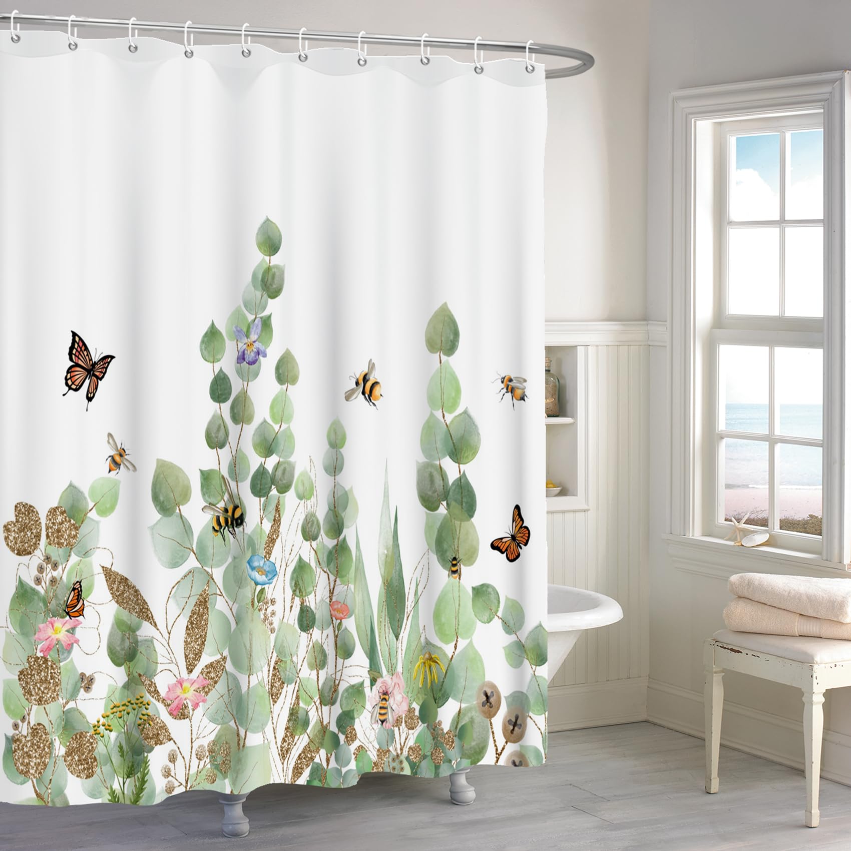 Rideau de douche eucalyptus Renaiss pour créer une ambiance spa naturel dans votre salle de bain