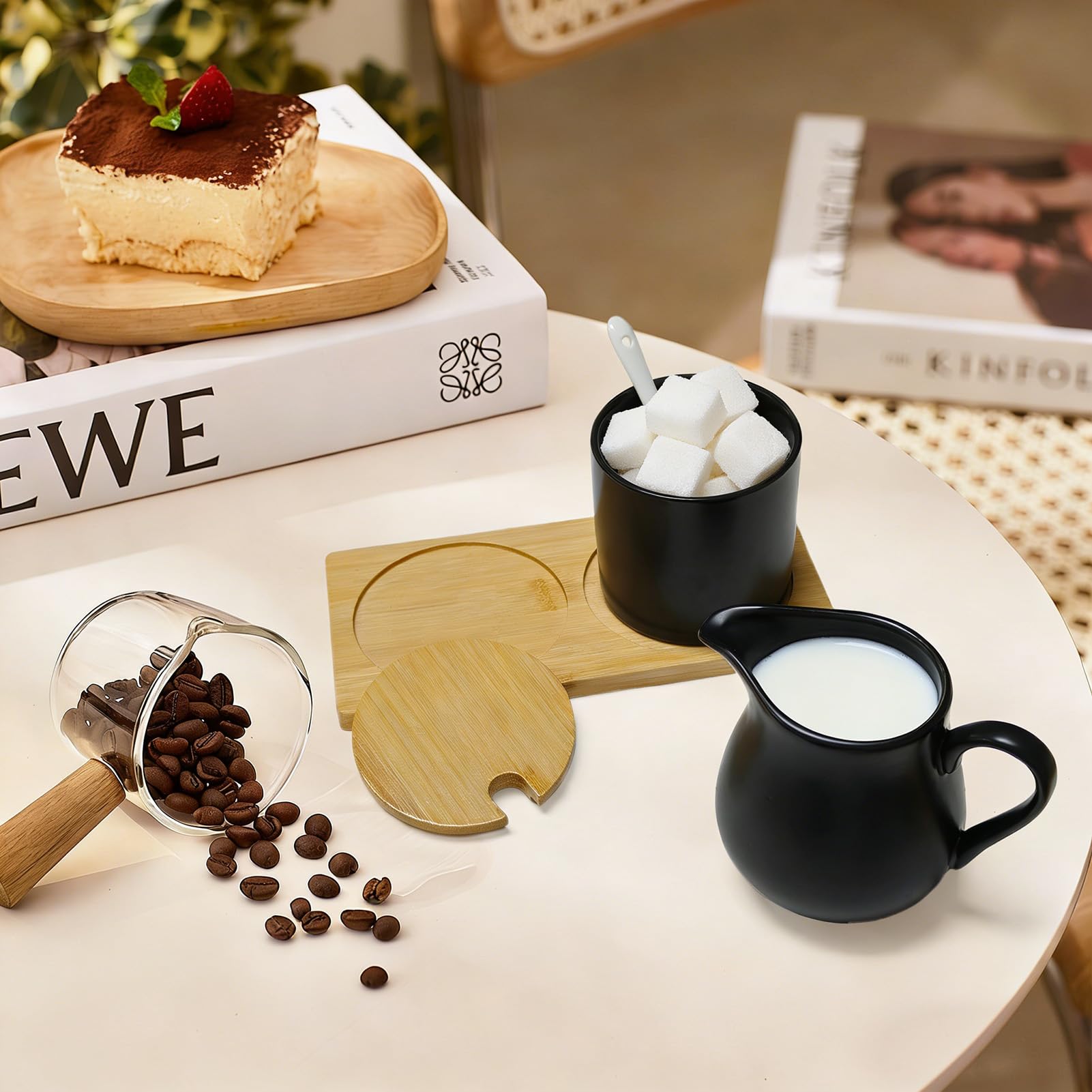 Set di latte e zucchero in ceramica con coperchio, brocca per il latte e zuccheriera su vassoio di legno, elegante servizio per il caffè, adatto al microonde e alla lavastoviglie (nero)