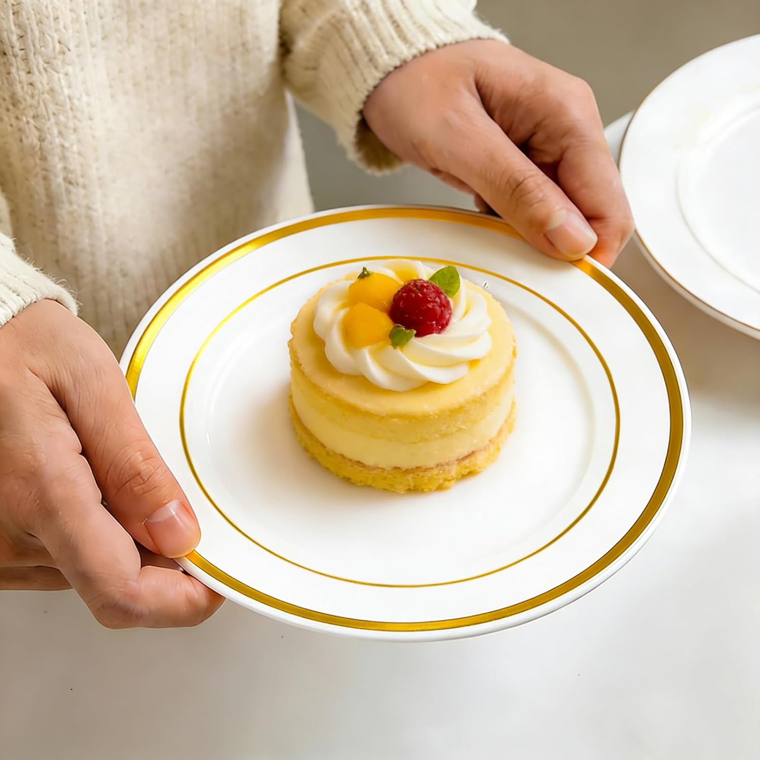 120PCS Gold Plastic Plates, Heavy Duty White and Gold Disposable Party Plates, 60 Dinner Plates and 60 Dessert Plates, Plastic Plates for Party Wedding Baby Shower Birthday