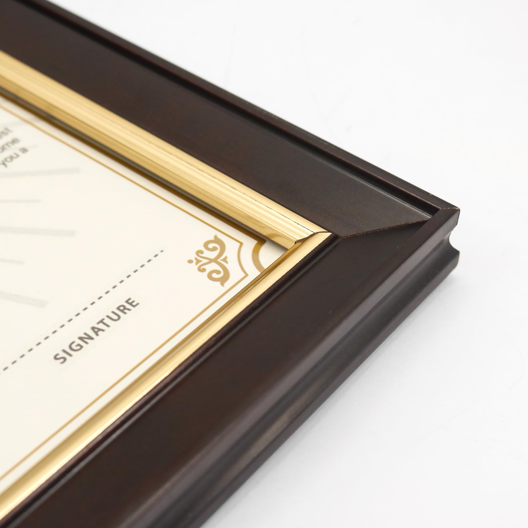 GraduatePro A4 Diplom Bilderrahmen Urkunden Rahmen Dokumentenrahmen Glas Zertifikat Rahmen Braun mit Gold Linien Wand- & Tischrahmen