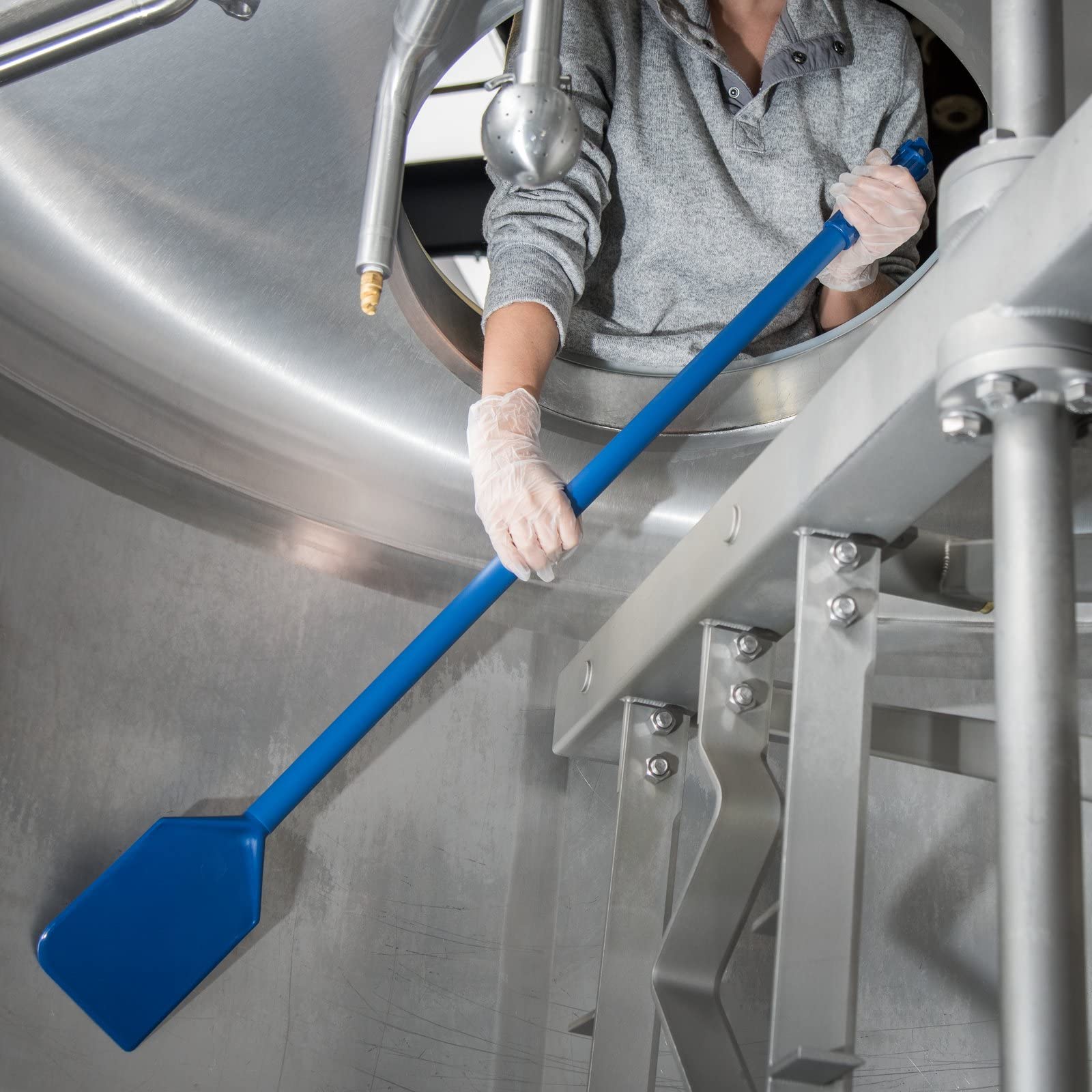 SPARTA Raschietto in nylon, manico lungo, impermeabile, con sistema di codifica a colori, per cucinare e pulire grandi lotti, 101 cm, blu