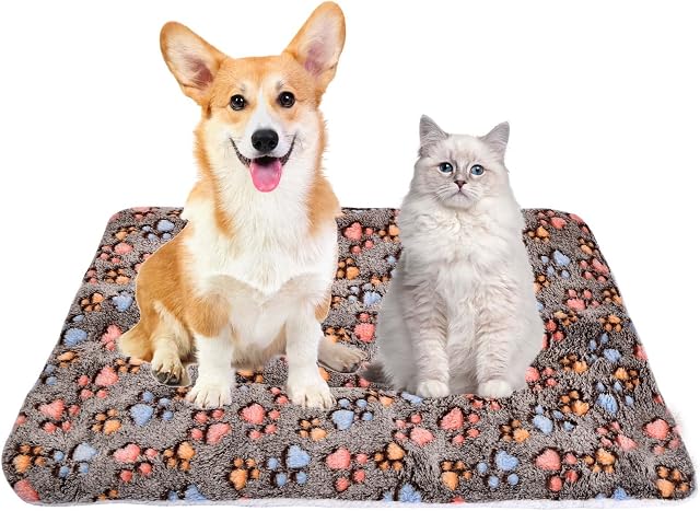 Dog Bed Mat, Dog Bed Mattress Machine Washable Puppy Mat Cushions, Dog Pad Pet Crate Beds Multipurpose, Ultra Soft Pet Custion Pillow, for Small Dogs & Cats, 45*65cm, Brown Footprints