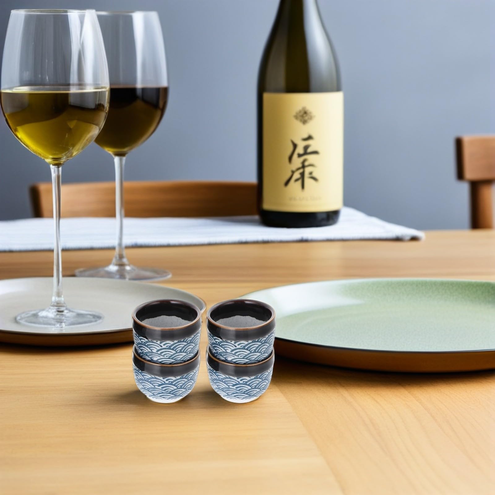 Set di 4 Bicchieri di Ceramica Tradizionali per Sake Giapponese da 35ml, Adatti per Acqua Calda, Utili e Pratici, per Uso Domestico e caffè