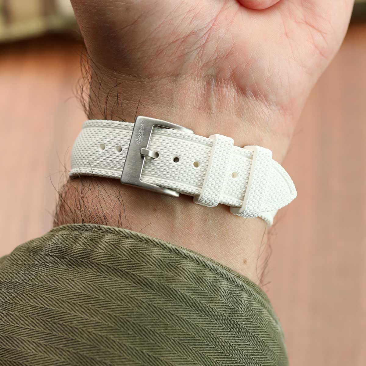 WatchGecko Breakwater FKM Gummi-Uhrenarmband, geformte Stoffstruktur, wasserdicht, UV-beständig, für Tauch- und Sportuhren, mehrfarbig, 18 mm, 19 mm, 20 mm, 21 mm, 22 mm, 23 mm, 24 mm
