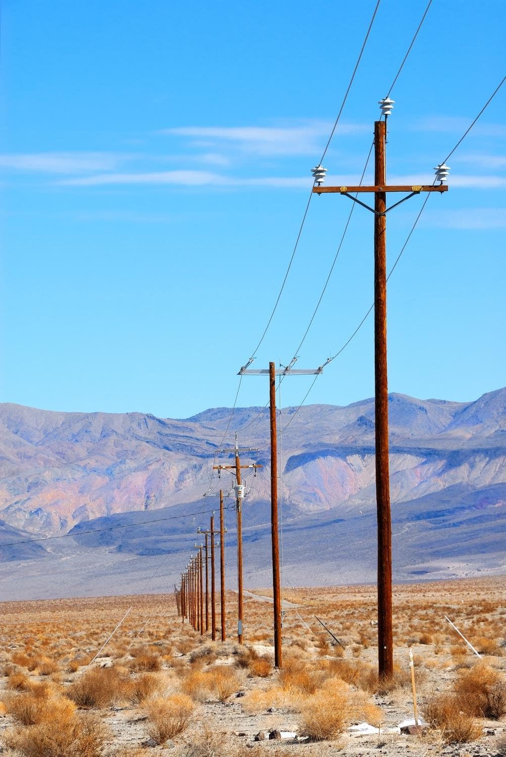 Wallmonkeys FOT-2752425-36 WM217787 Power Lines Death Valley Peel and Stick Wall Decals, 36" H x 24" W-Large