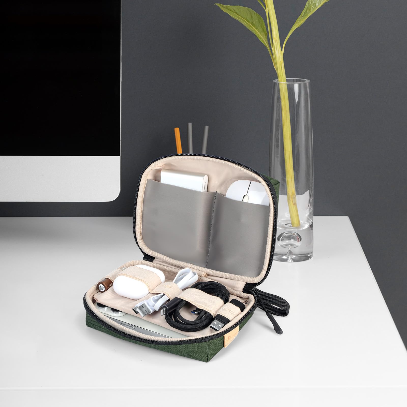 SIMTOP Borsa Organizer Per Cavi Piccola,Compatta Per Accessori Per Laptop,Organizer Per Cavi,Schede SD, ideale per Viaggi,Ufficio e Fotografia,Verde