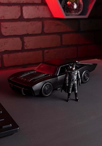Miniatura 2 de Jada DC Comics 1:24 El Batman Batmobile - Coche fundido a presión con figura de Batman de 2.75 pulgadas, juguetes para niños y adultos