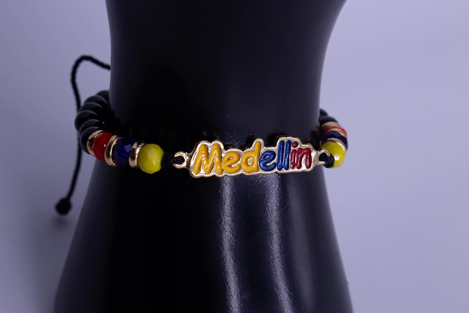 Handmade Adjustable Bracelet from Colombia - Colombia Flag Colors - Medellin Charm - Black and Colombian Flag Color Beads - Image 7