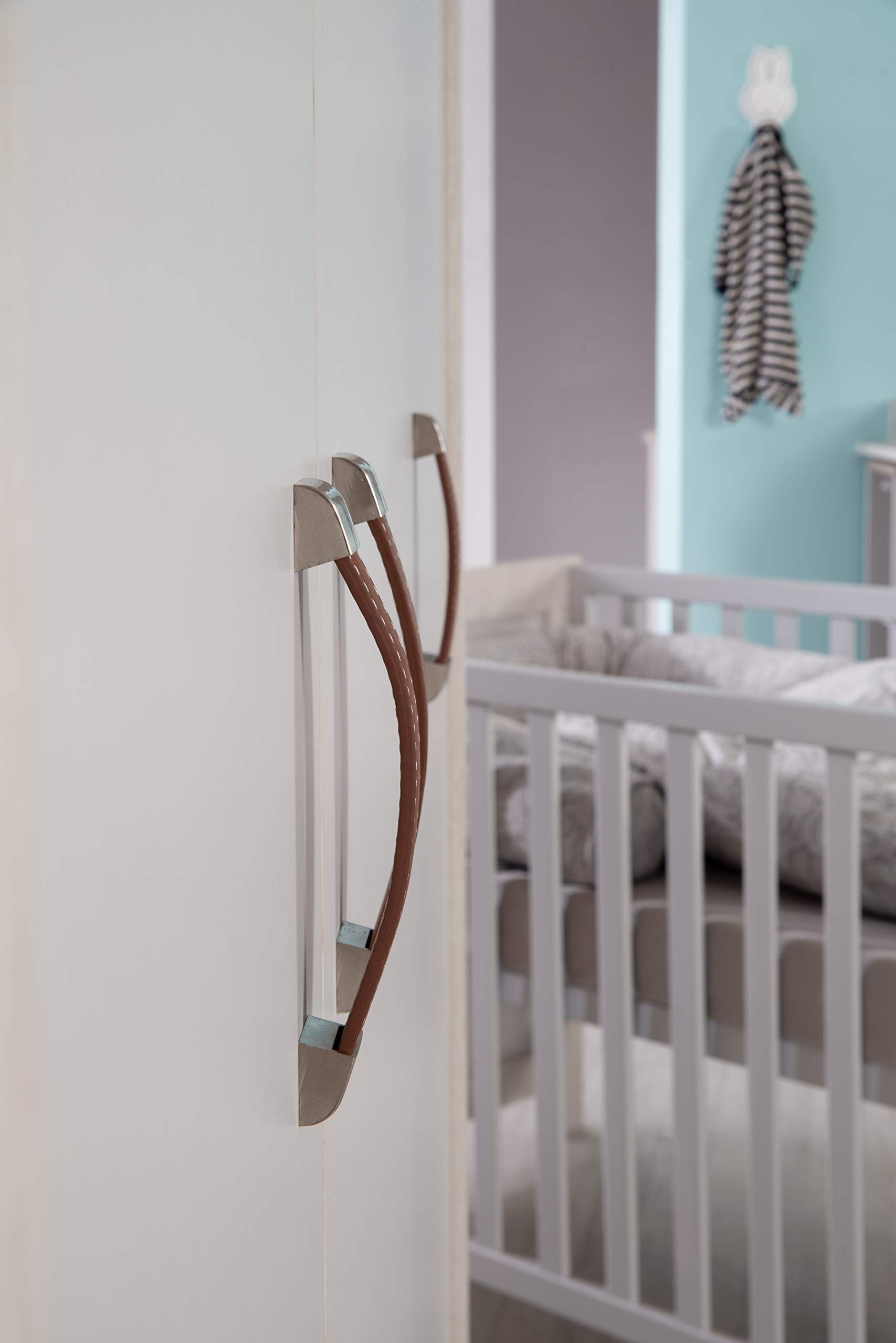 Cameretta per Bambini Mila Lettino Combinato 70x140 cm Fasciatoio Cassettiera Armadio 3 Ante Bianco Grigio