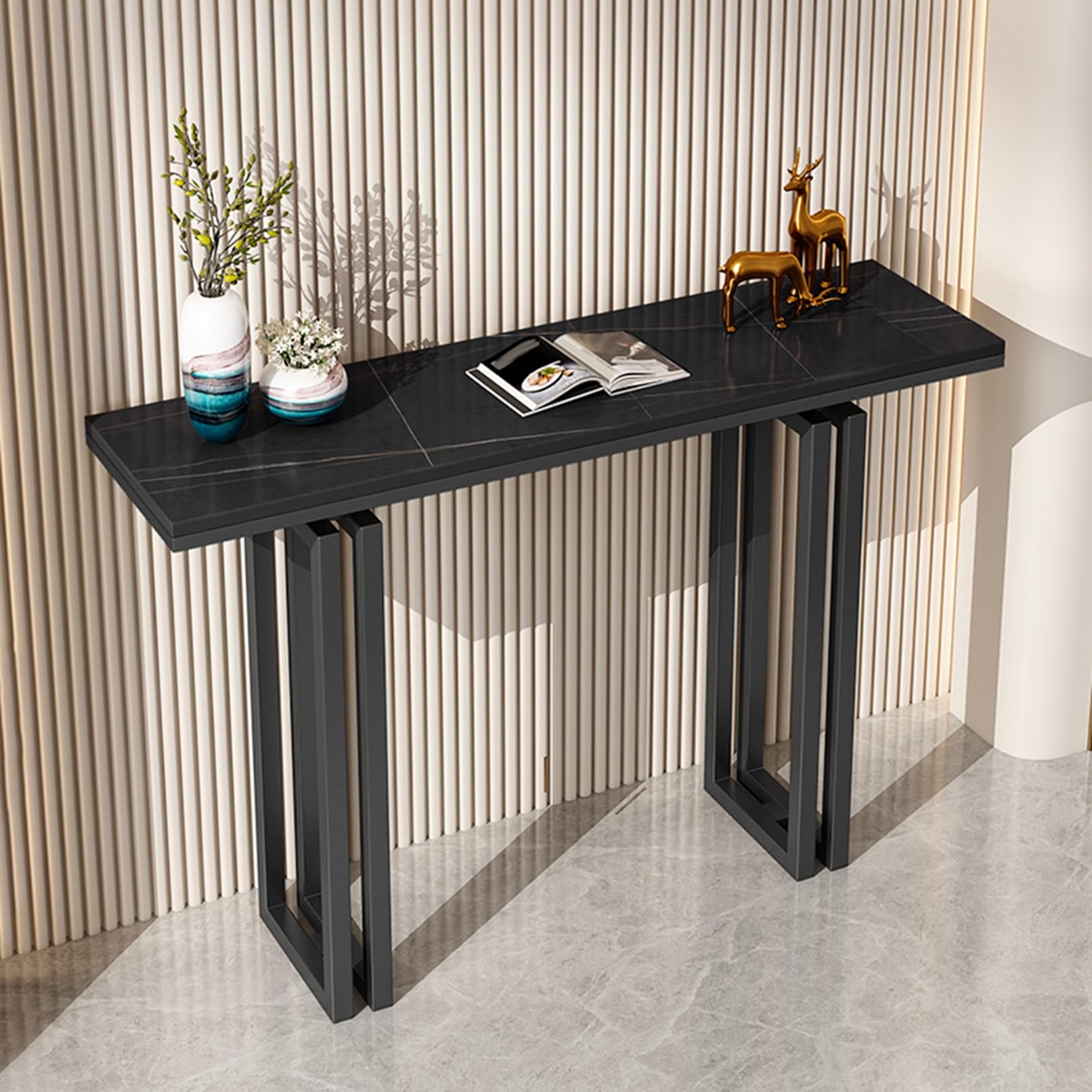 Mesa consola de metal para solucionar la falta de espacio en la entrada de casa y el salon