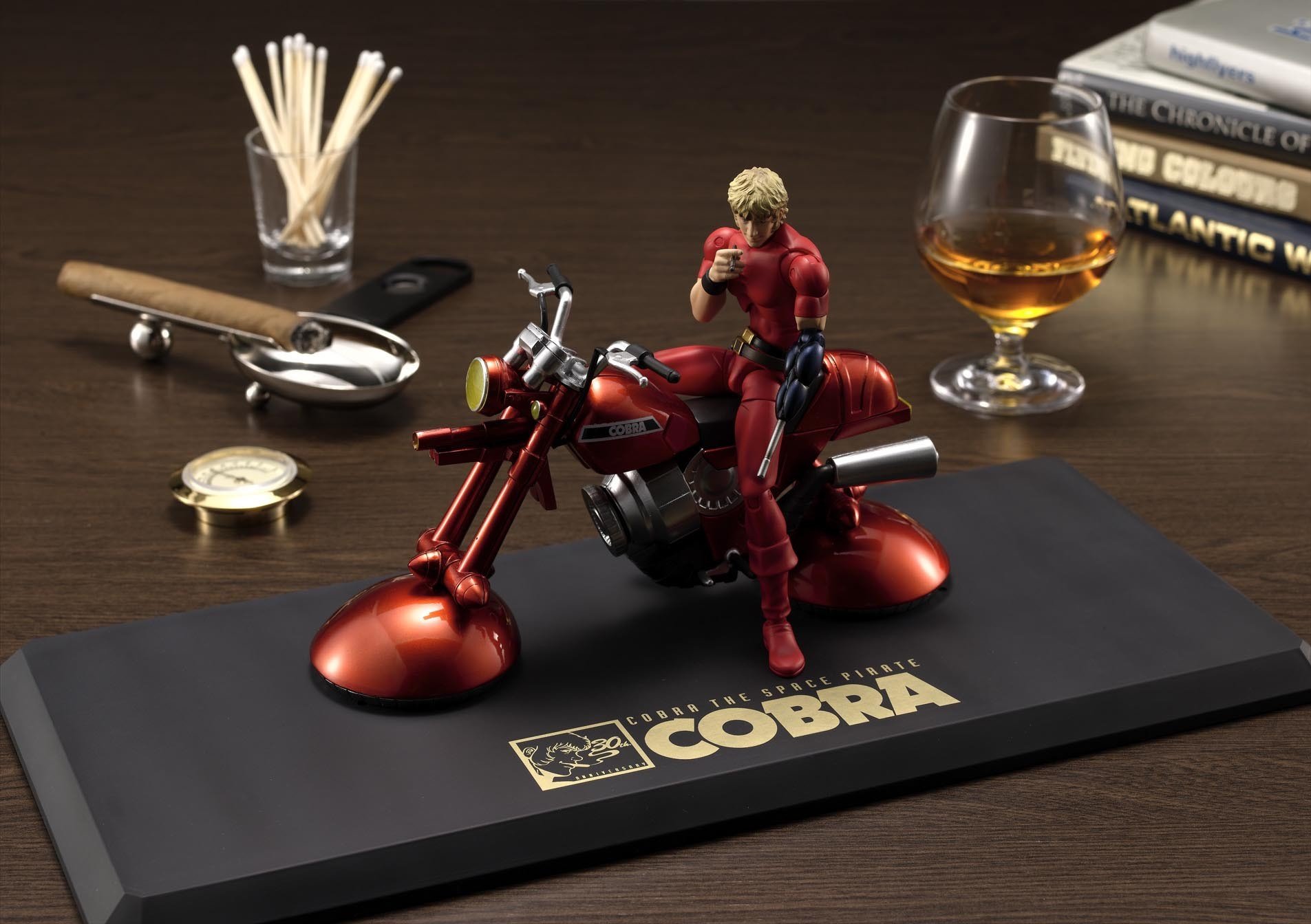 Amazon.co.jp: ハードエンブレム コブラ&エアバイク : 車＆バイク