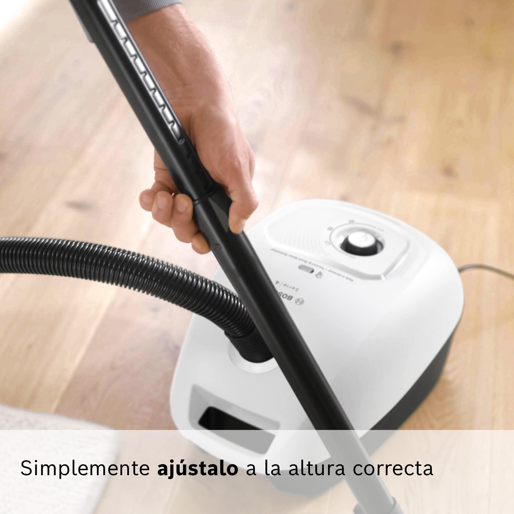 Bosch - Aspirador con Bolsa, Serie 4, Volumen XL de Bolsa de Polvo, Boquilla para Ranuras y tapicería, Blanco, BGB41WH1