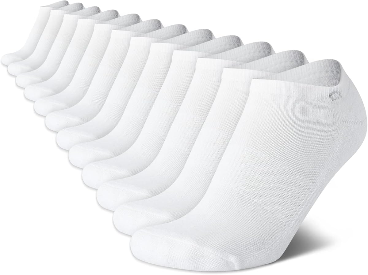 Calvin Klein Paquete de 12 calcetines deportivos invisibles ligeros y transpirables para mujer | Plantilla acolchada y transpirable que se coloca debajo de la línea del zapato, el agarre de silicona en el talón los mantiene en zapatillas, zapatos planos y mocasines.