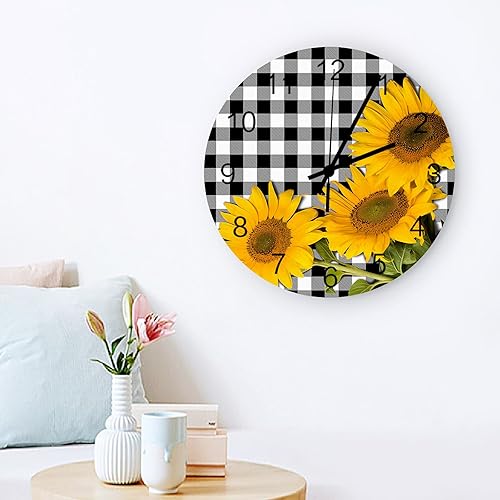 Miniatura 3 de Reloj de pared redondo silencioso sin tictac de 12 pulgadas con diseño de girasol en la granja a cuadros de búfalo a cuadros en blanco y negro,