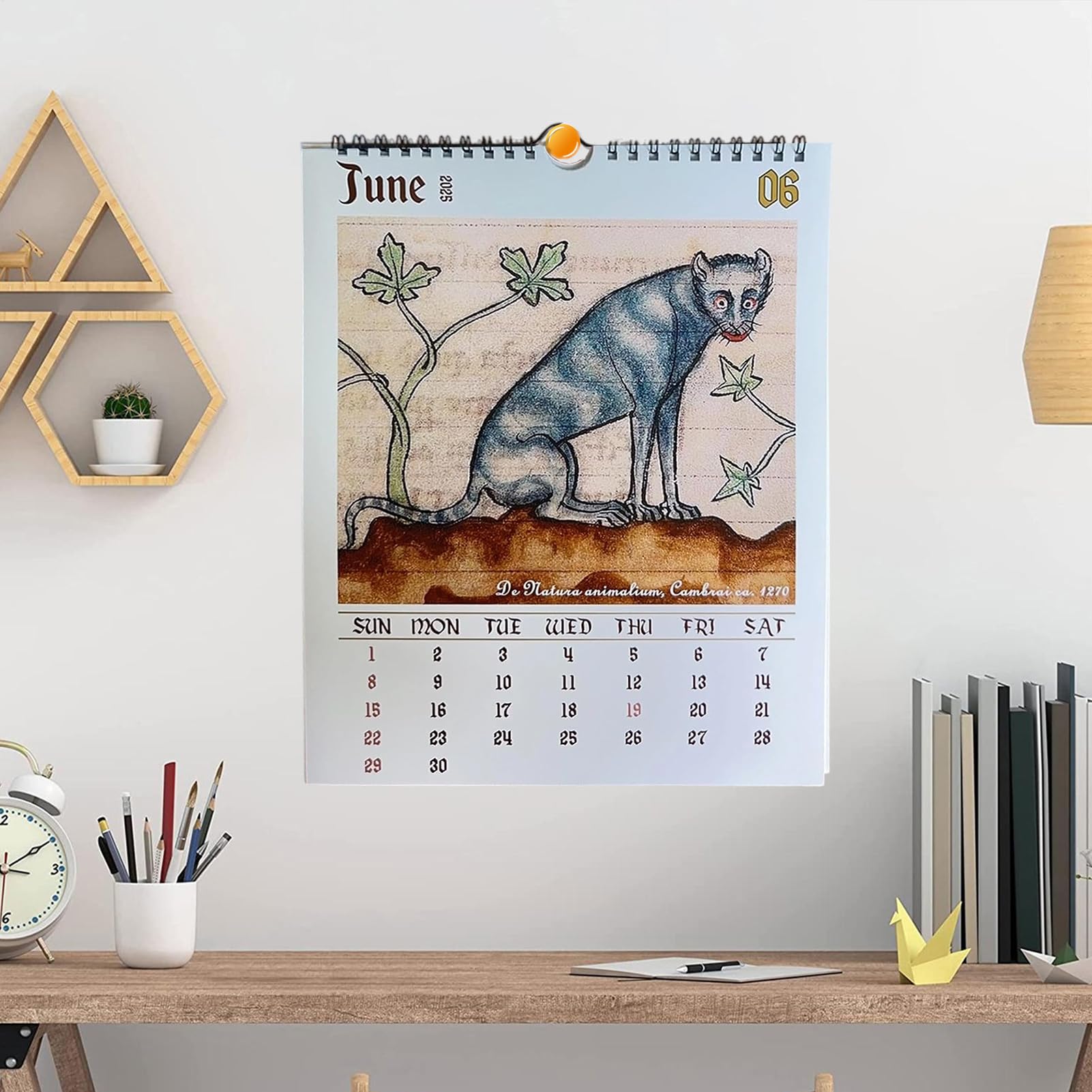 Calendario Da Parete 2026 'Ugly Medieval Animals', 28x21.5 Cm, 12 Mesi Con Arte Medievale Divertente E Bizzarra
