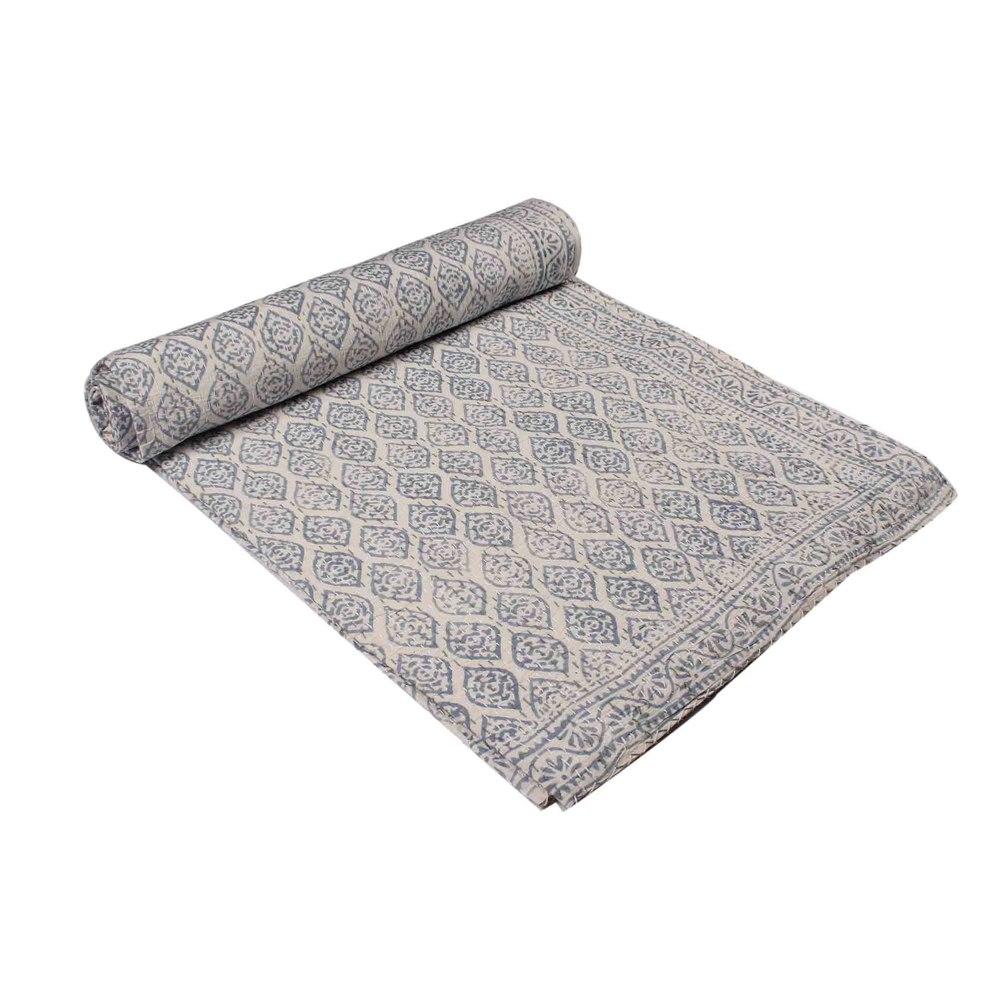 Couvre-lit Kantha fait main en coton Indigo, jeté de lit bohème unique