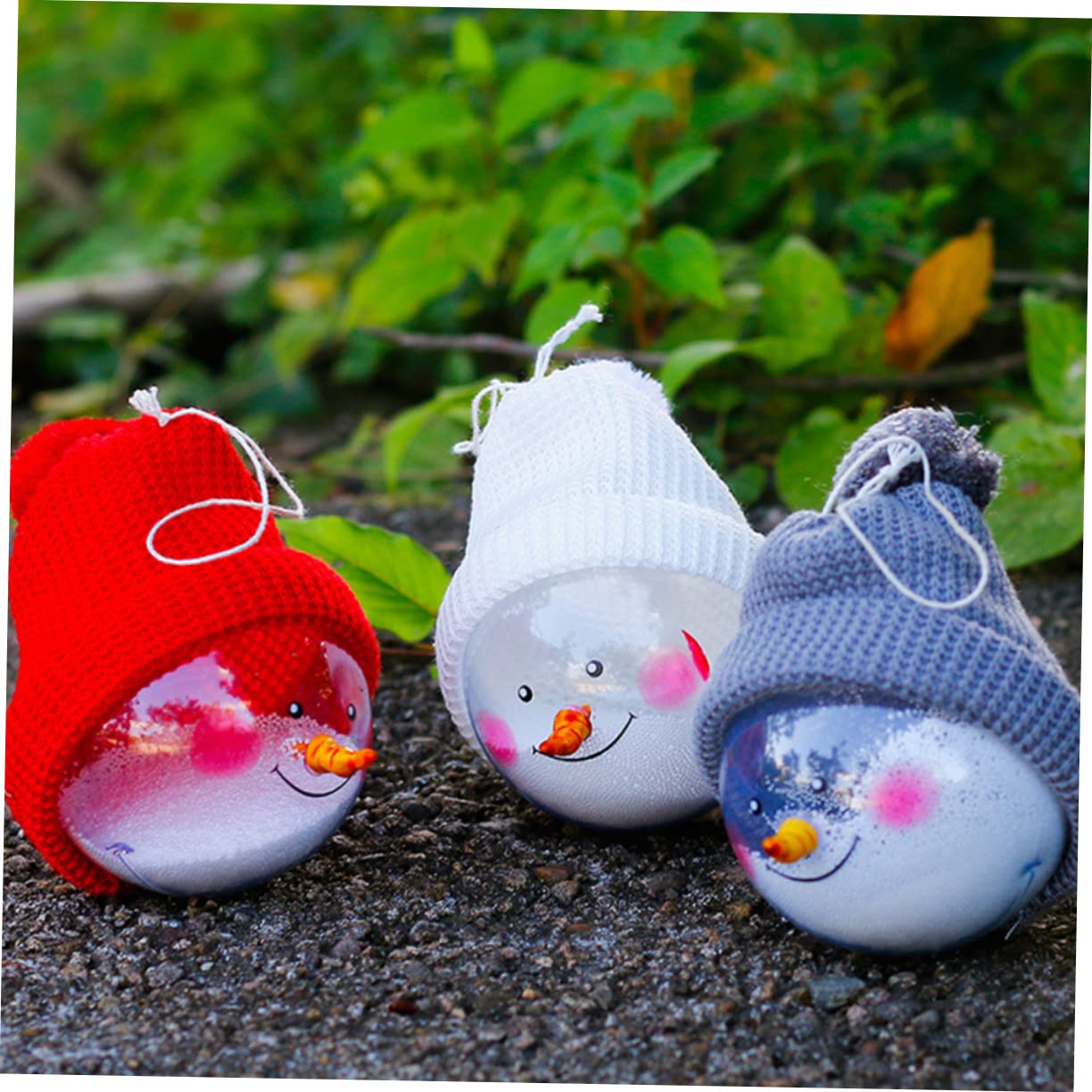 Ciieeo 12stücke Weihnachtsdeko Bunte Kunststoffkugeln Mit Kunstschnee Für Weihnachtsbaum Und Festliche Anlässe Baumdekoration Für Zuhause Und Partys
