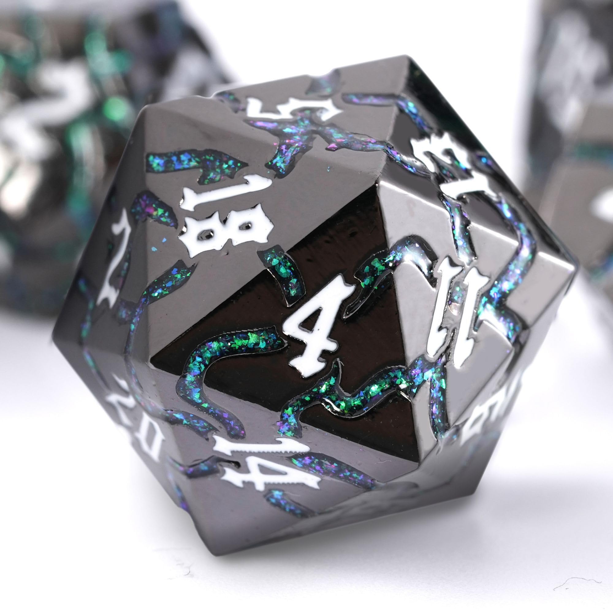 Metal Dice for DND - Ancient Cracked - Black Green Glitter Cracks