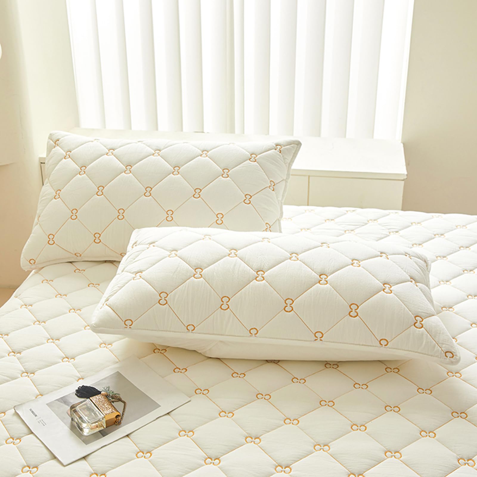Alèse Protege Matelas 160x190/200 Bonnet 30cm Protégé/Protège Matelas 2 Personnes 70x140,80x200,140x190/200 Surmatelas Matelasse,Broderie,Respirant,Lavable,Coton,Housse/Couvre Matelas (90x190cm,White)